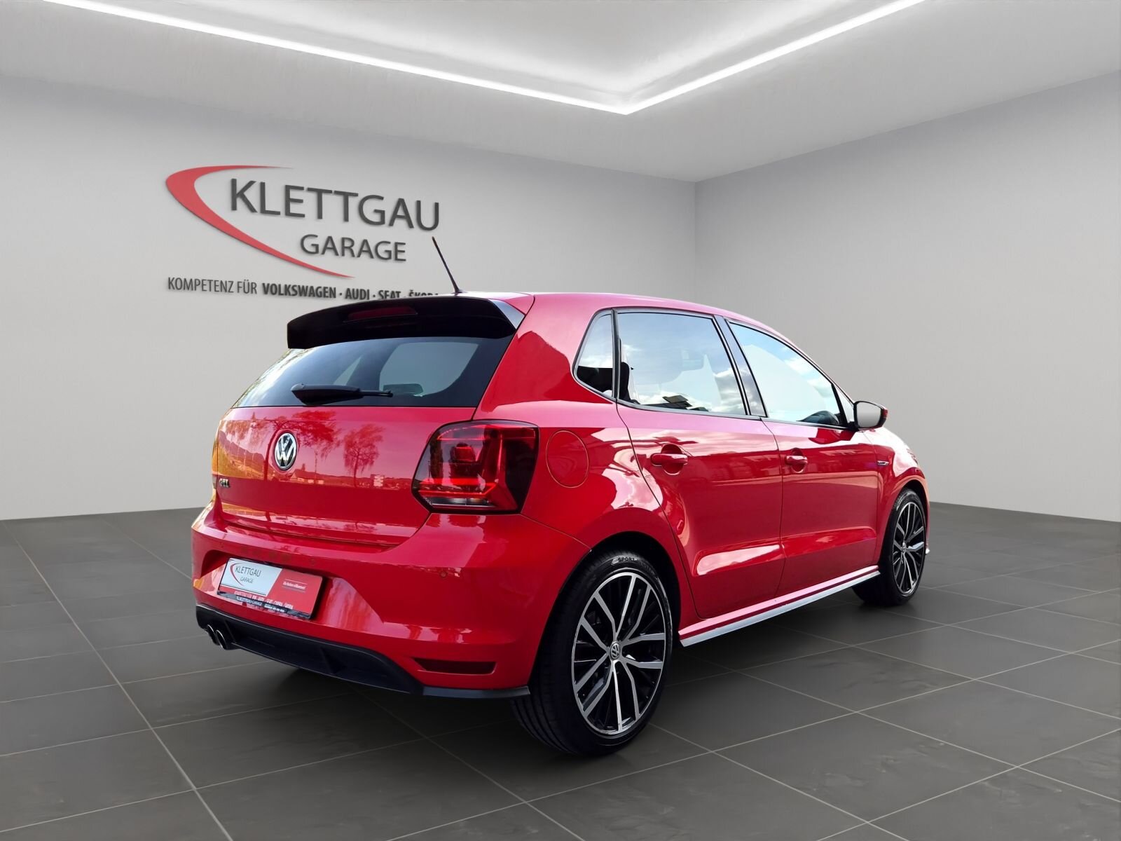 VW Polo 1.8 TSI GTI, Petrol, Second hand / Used, Manual - 5