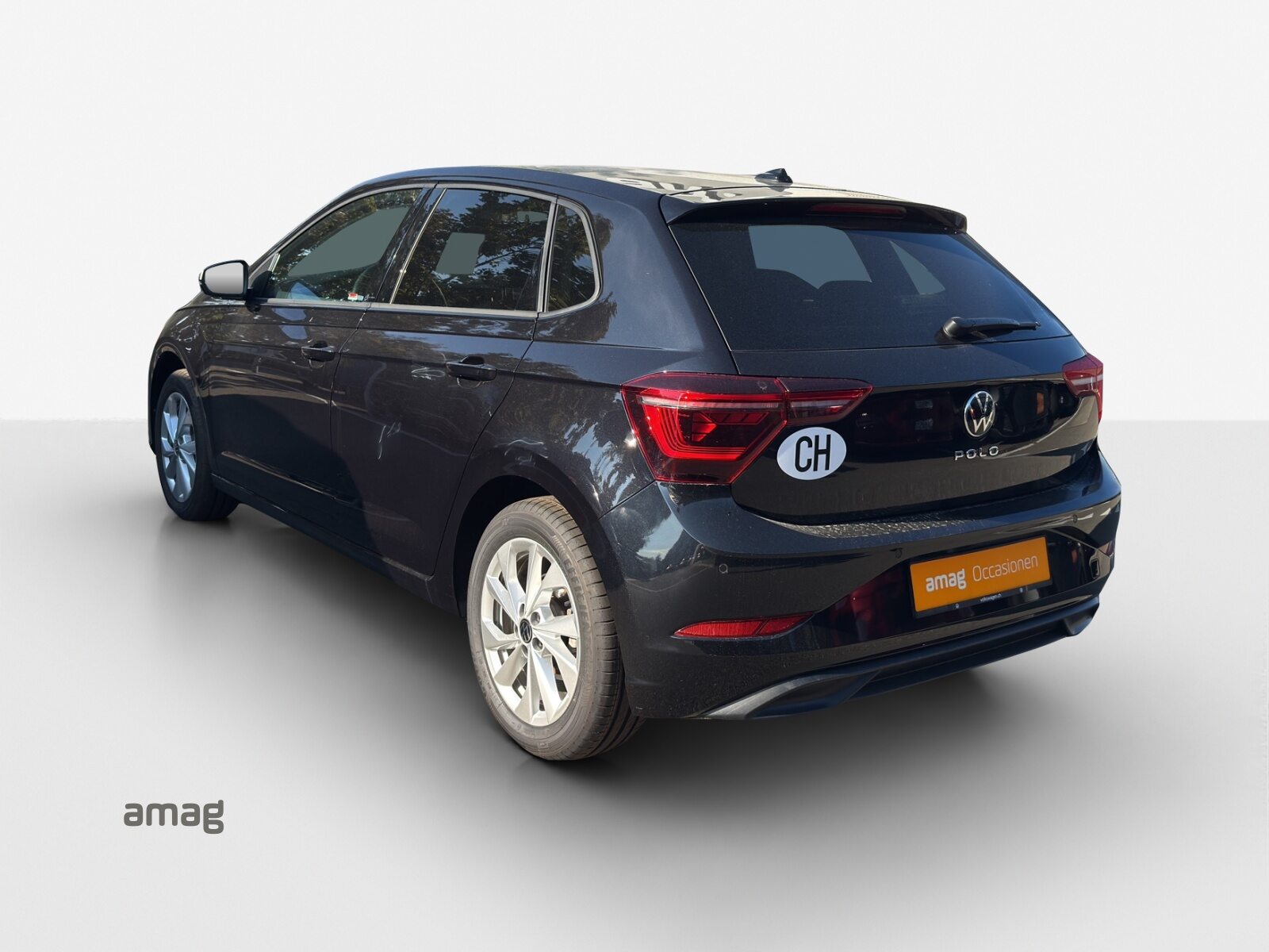 VW Polo Style, Petrol, Second hand / Used, Automatic - 3