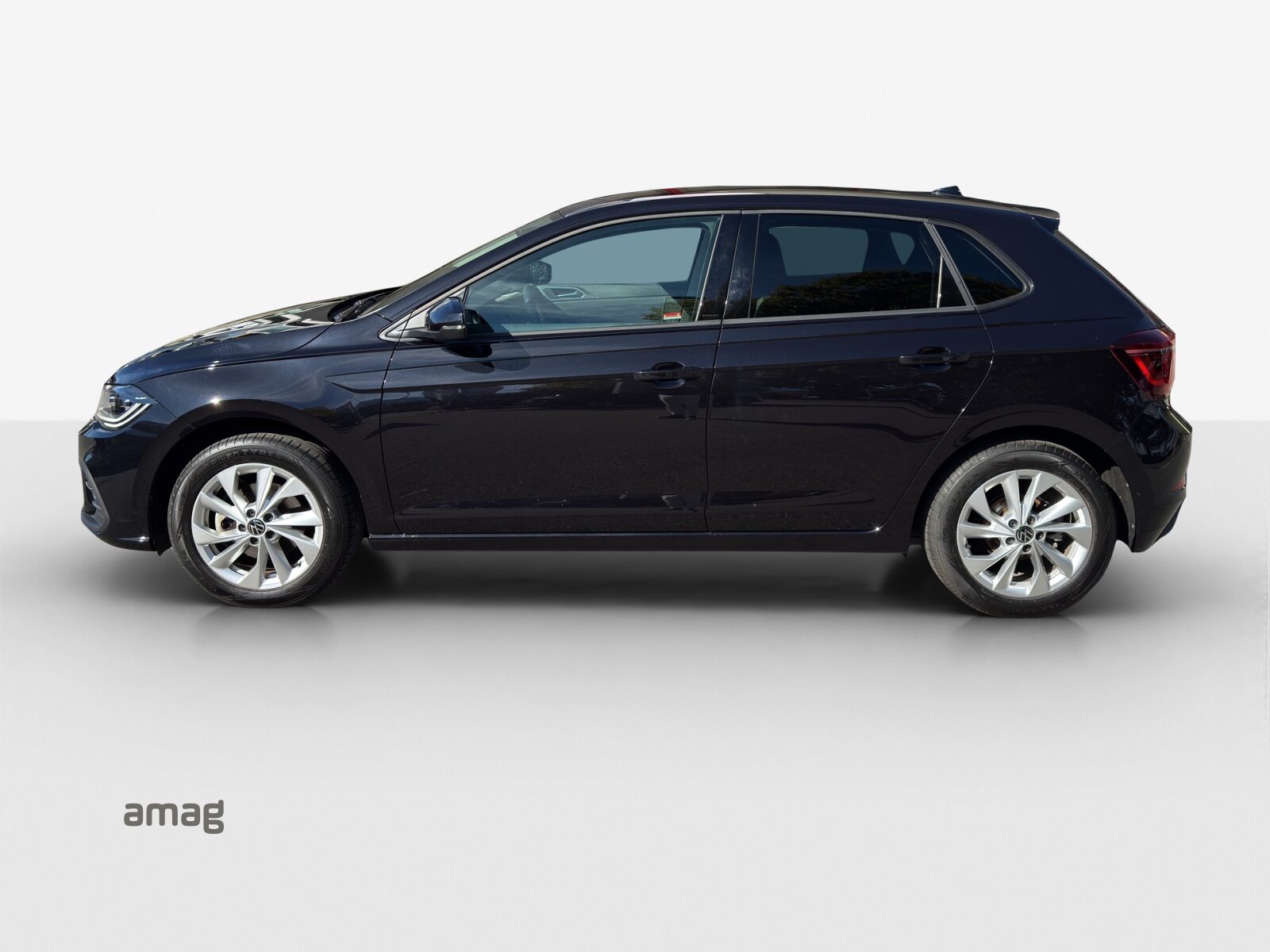 VW Polo Style, Petrol, Second hand / Used, Automatic - 2