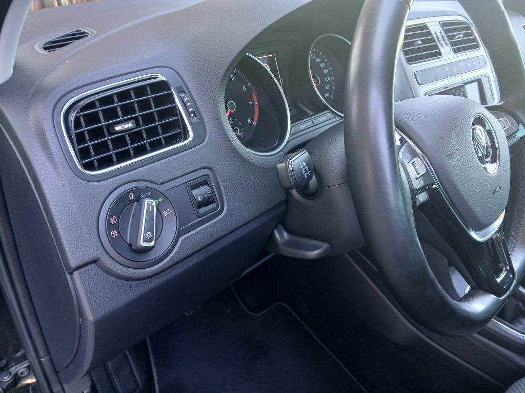 VW POLO 1.2 TSI 110 BlueMT Comfortline, Benzin, Occasion / Gebraucht, Handschaltung - 5