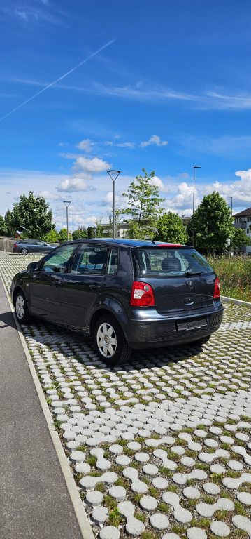 VW POLO 1.4 16V 75 Highline, Petrol, Second hand / Used, Manual - 2