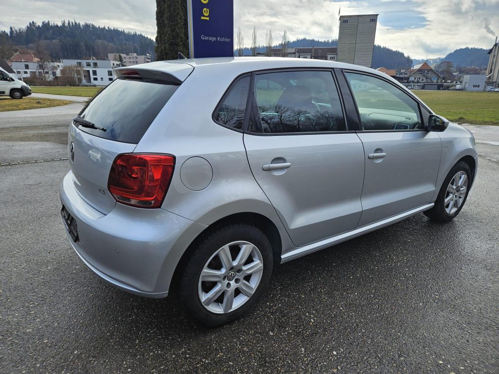 VW POLO 1.4 Trendline DSG, Benzin, Occasion / Gebraucht, Automatik - 3