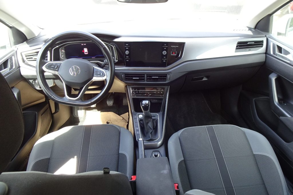 VW 1.0 TSI Style, Petrol, Second hand / Used, Manual - 2