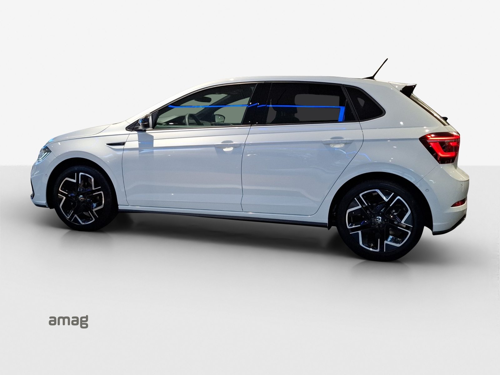 VW Polo R-Line UNITED, Petrol, Ex-demonstrator, Automatic - 2