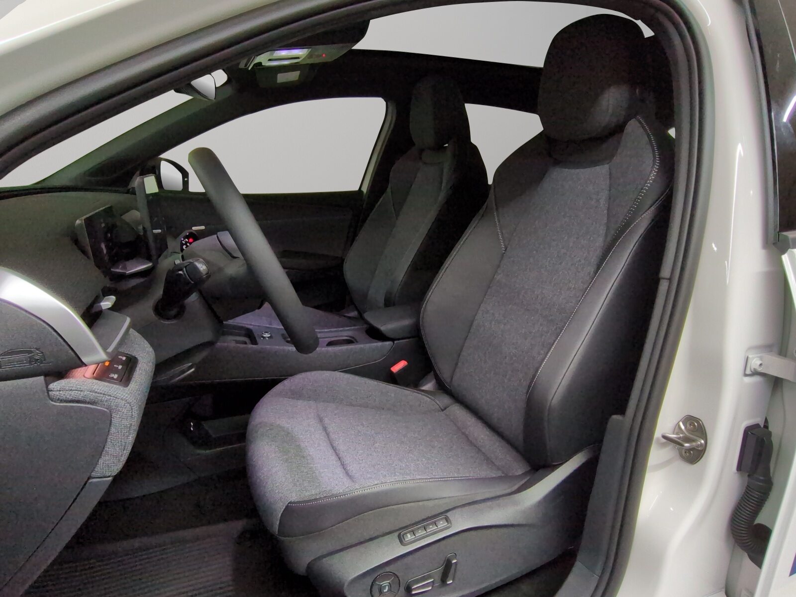 VW ID.Polo Style ED One Plus, Electric, Ex-demonstrator, Automatic - 6