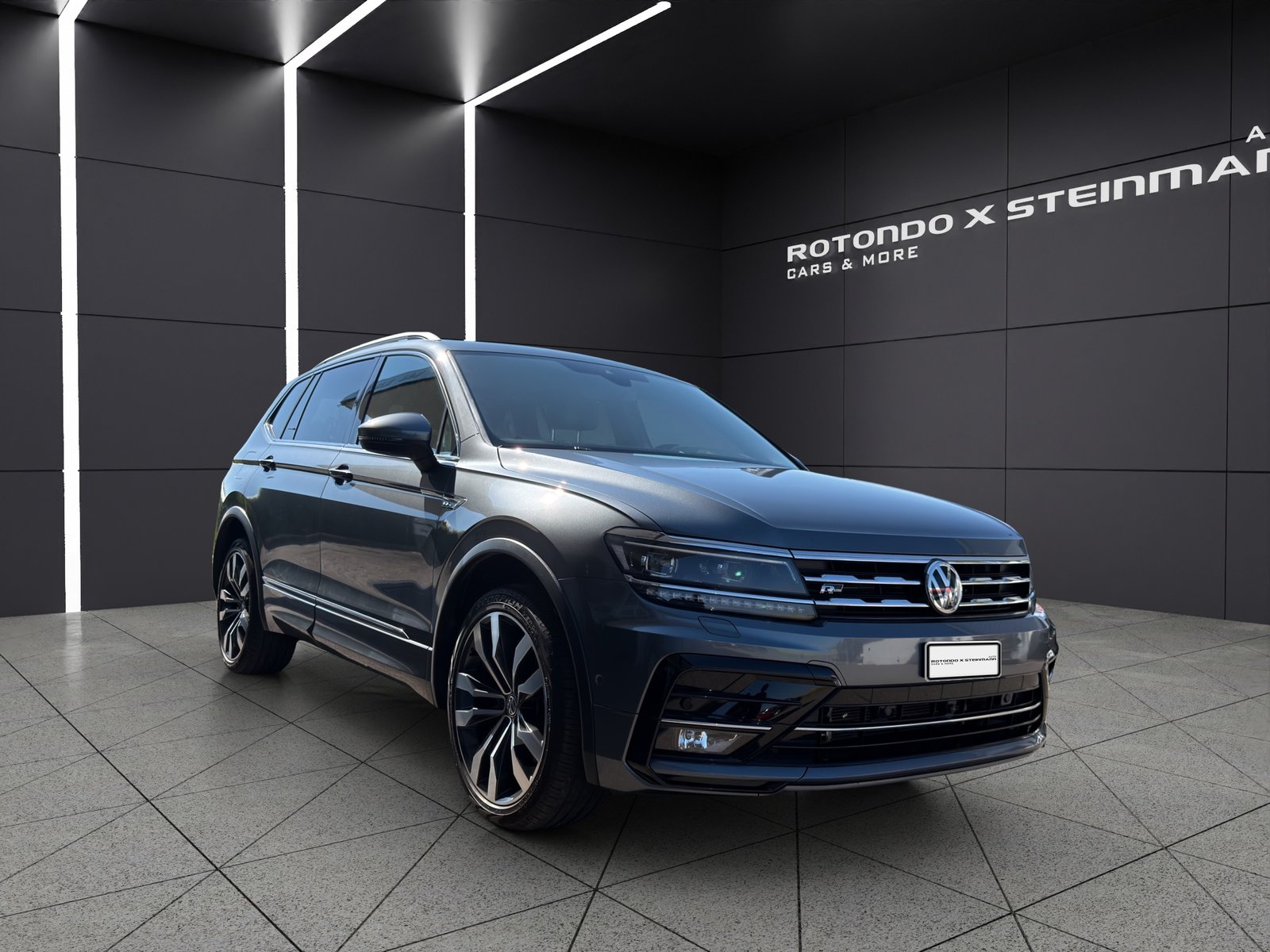 VW R-Line High Line, Benzin, Occasion / Gebraucht, Automatik - 5