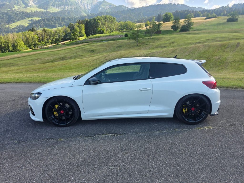 VW SCIROCCO 2.0 TSI R, Petrol, Second hand / Used, Manual - 2