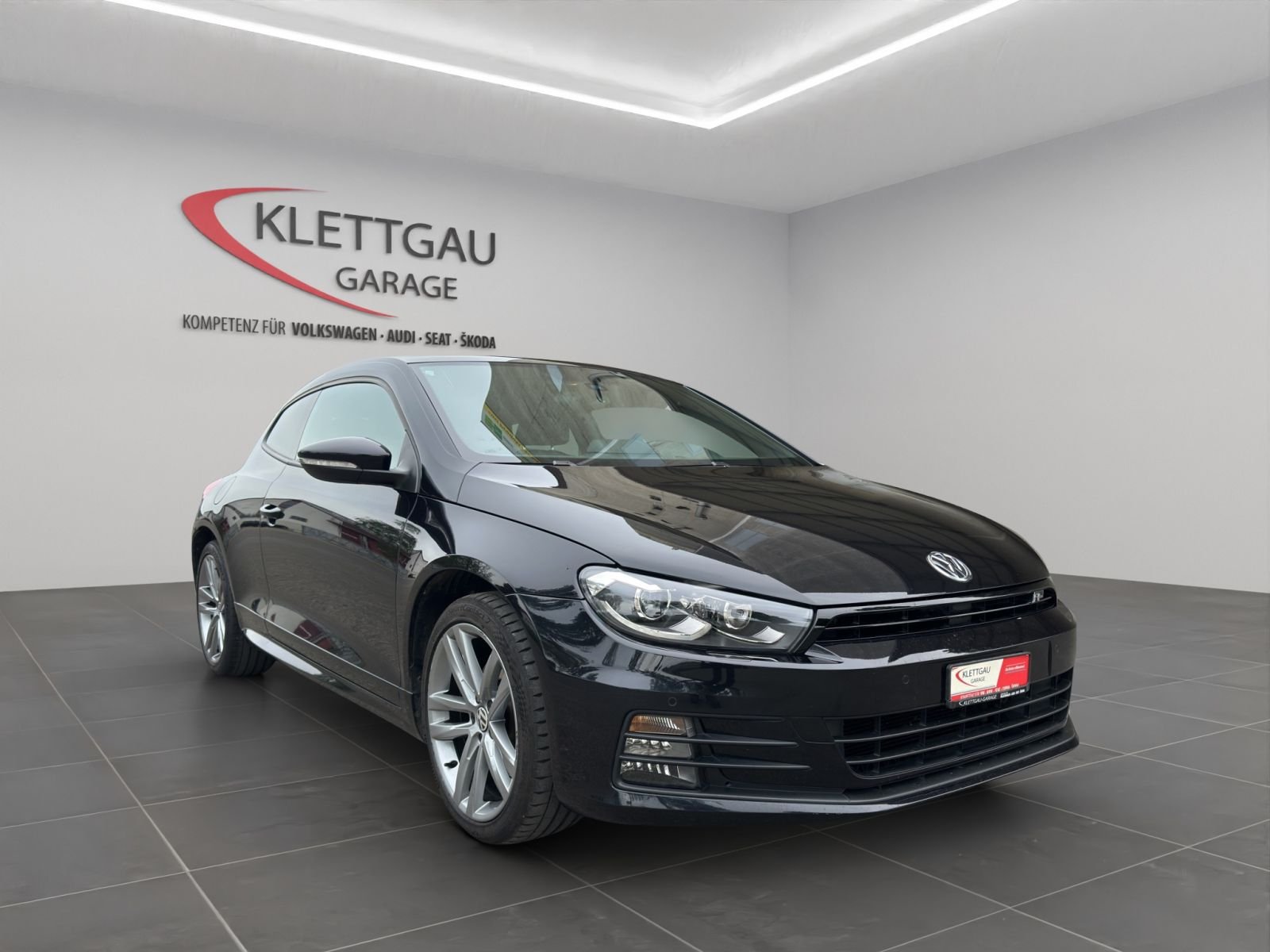 VW Scirocco 2.0 TSI 220 DSG
