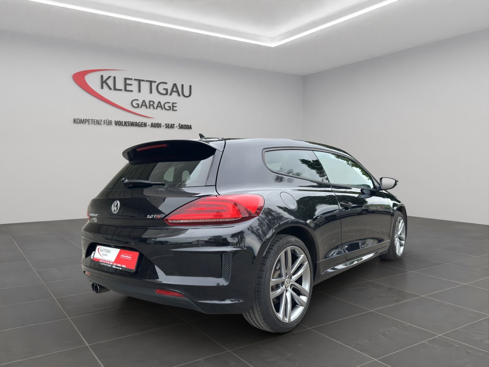 VW Scirocco 2.0 TSI 220 DSG, Benzin, Occasion / Gebraucht, Automatik - 7