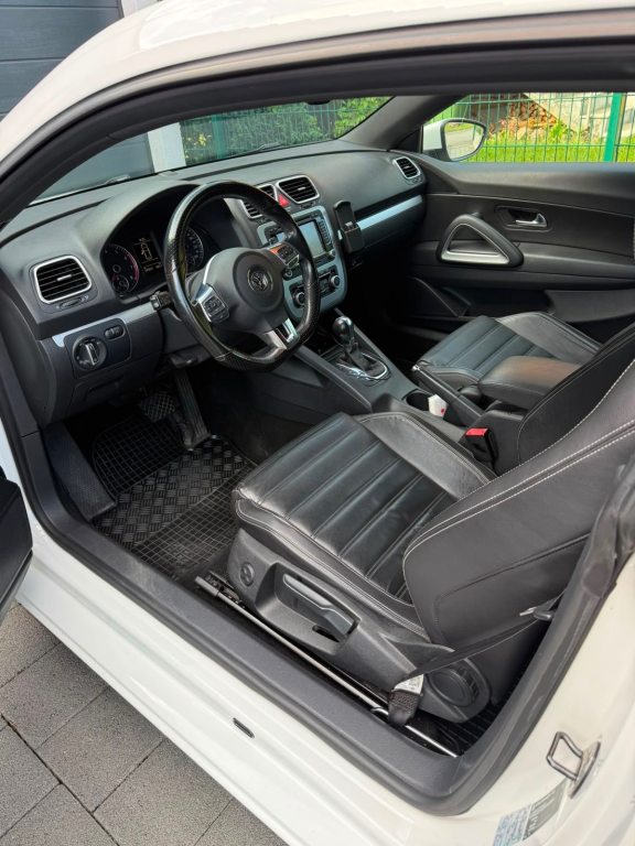 VW SCIROCCO 2.0 TSI 210 Team DSG, Benzin, Occasion / Gebraucht, Automatik - 5