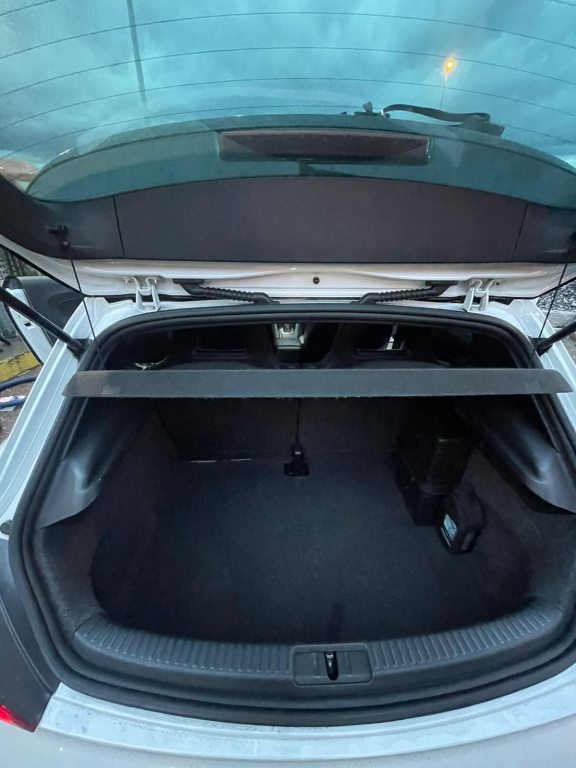 VW SCIROCCO TSI R Line Package, Petrol, Second hand / Used, Automatic - 4