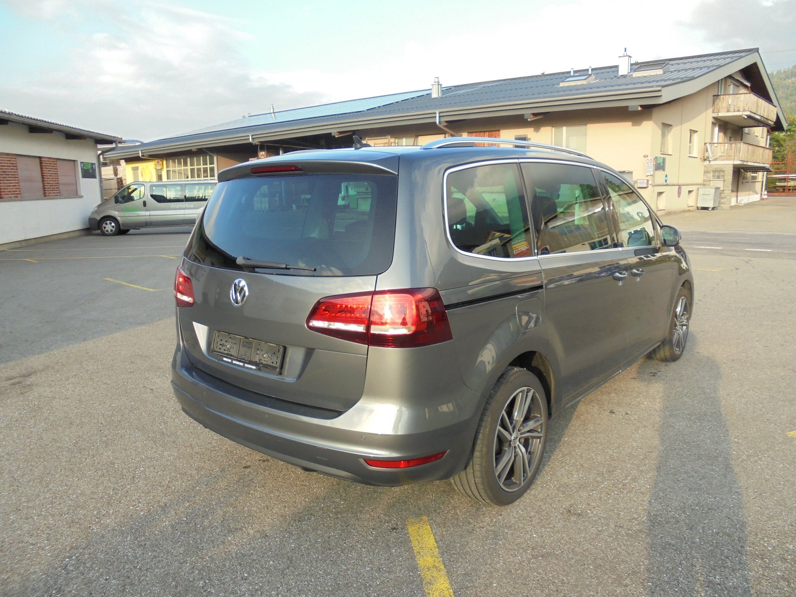 VW Sharan 2.0 TDI BMT Highline 4Motion DSG, Diesel, Occasion / Utilisé, Automatique - 5