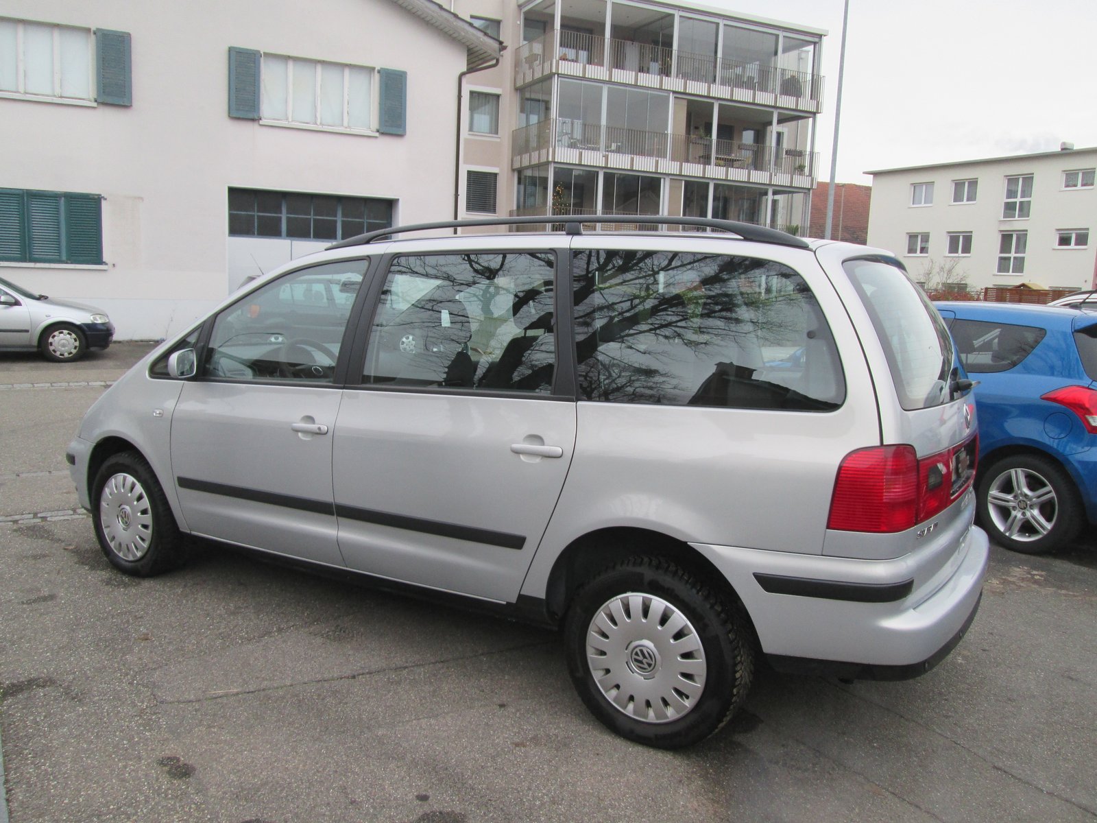 VW Sharan 1.9 TDI Comfortline, Diesel, Occasion / Utilisé, Automatique - 3
