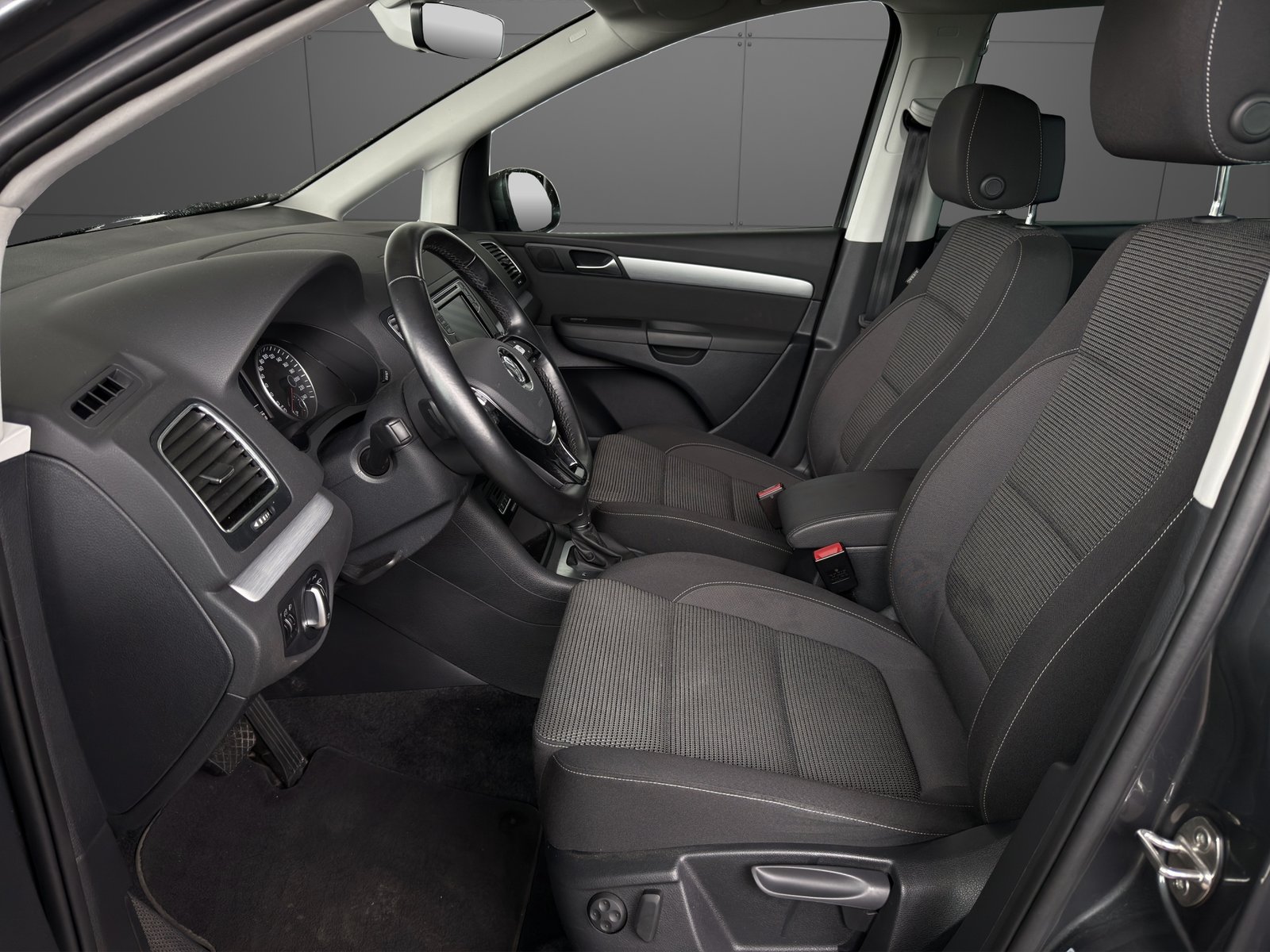 VW Sharan 1.4 TSI BlMT Comfortline DSG, Benzin, Occasion / Gebraucht, Automatik - 6