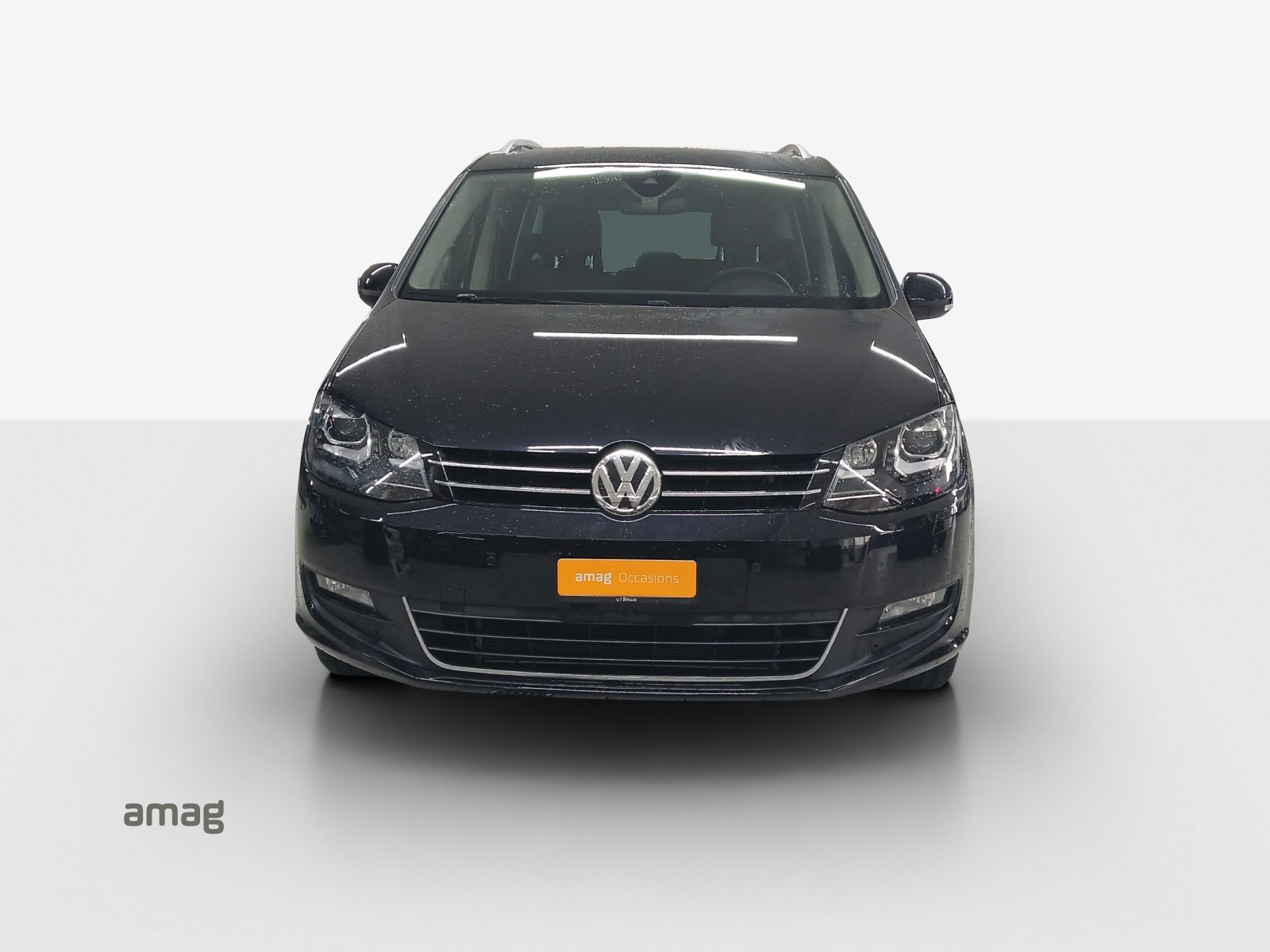 VW Sharan Comfortline, Petrol, Second hand / Used, Automatic - 7