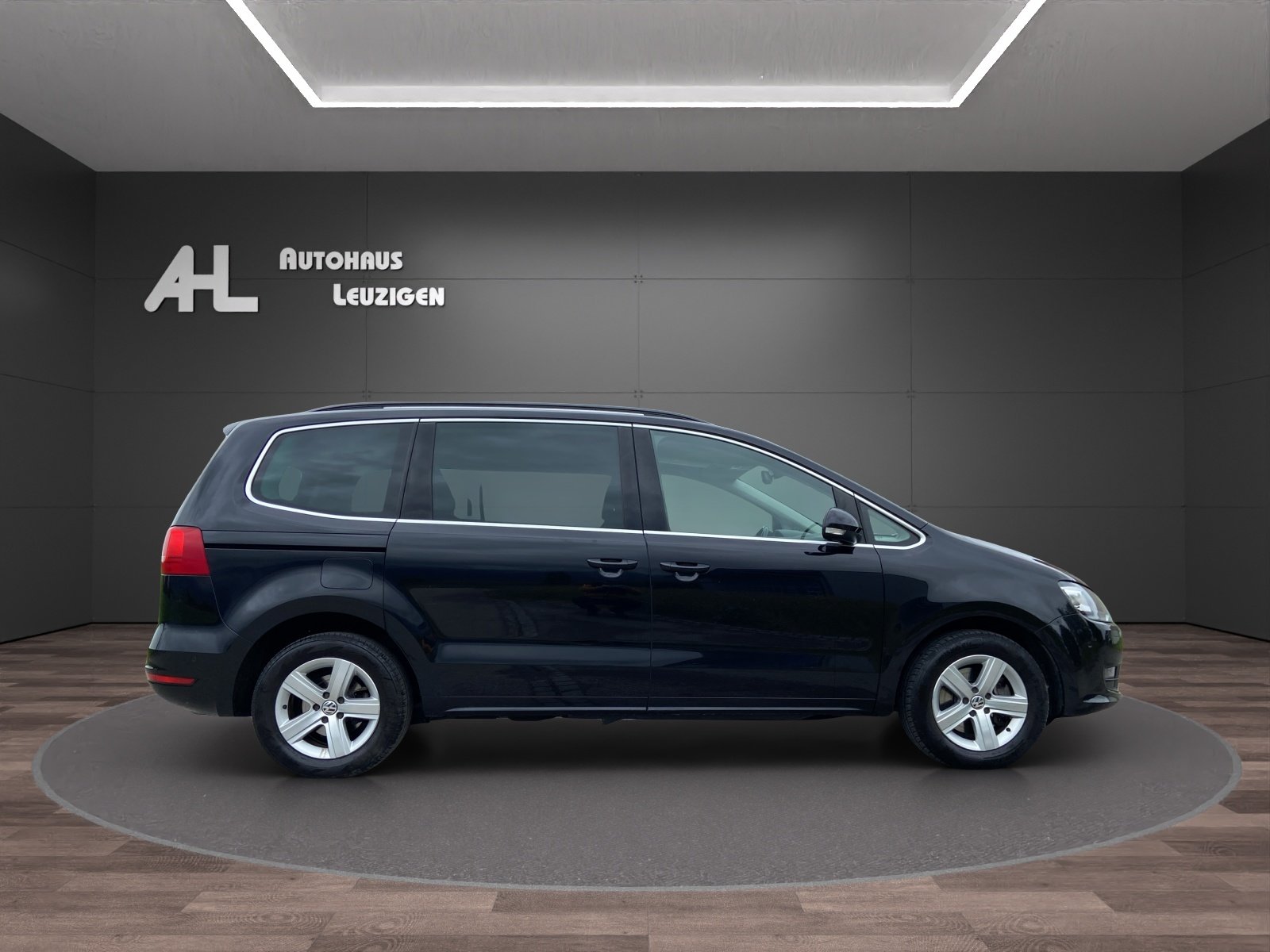 VW Sharan 2.0 TDI BMT Comfortline DSG, Diesel, Second hand / Used, Automatic - 6