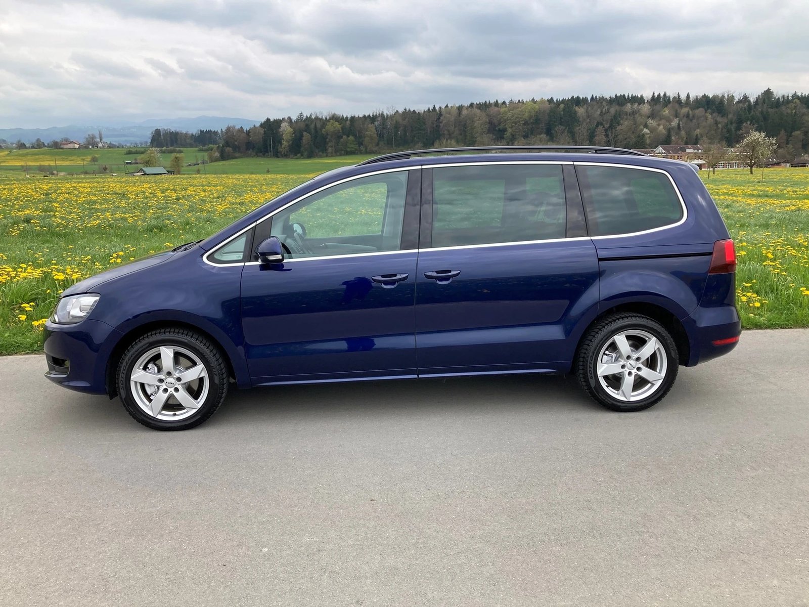 VW Sharan 2.0 TDI BMT Comfortline DSG 7 Sitzer, Diesel, Second hand / Used, Automatic - 5