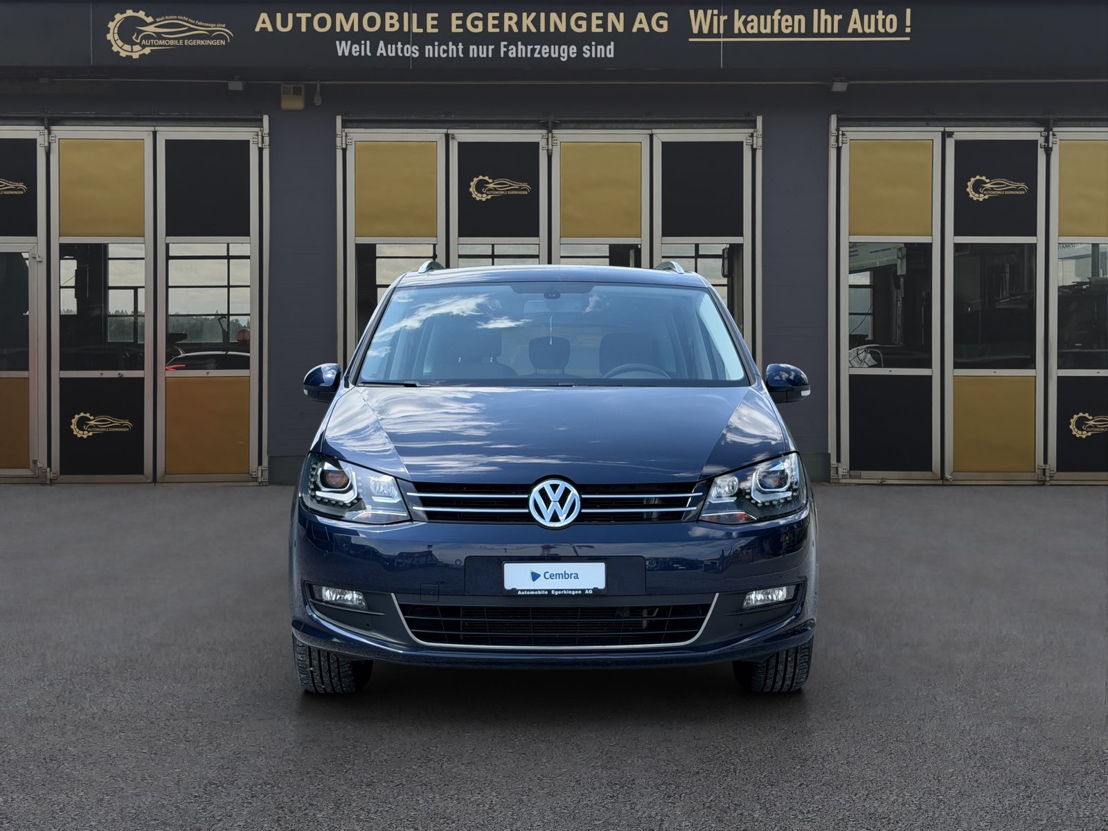 VW Sharan 2.0 TDI BlueMTA Comfl. 4m, Diesel, Second hand / Used, Manual - 2