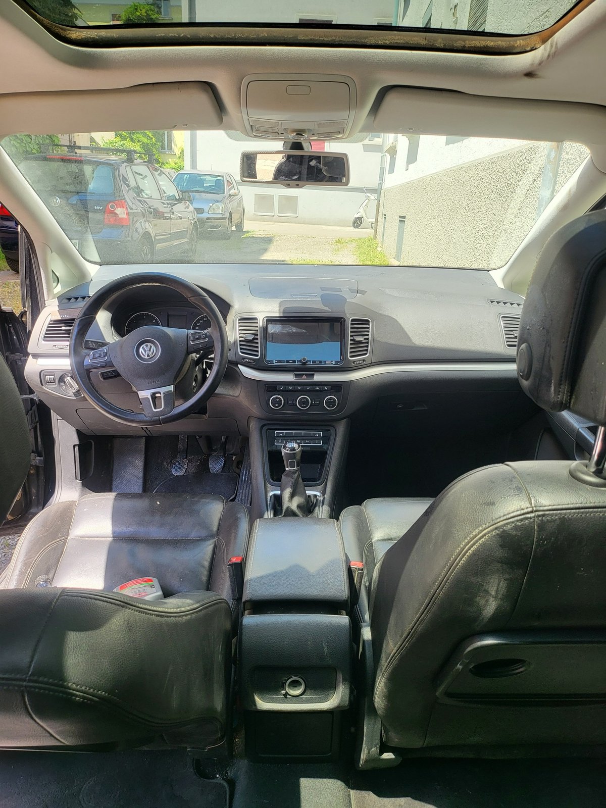 VW Sharan 2.0 TDI BlueMTA Design 4m, Diesel, Occasion / Gebraucht, Handschaltung - 2