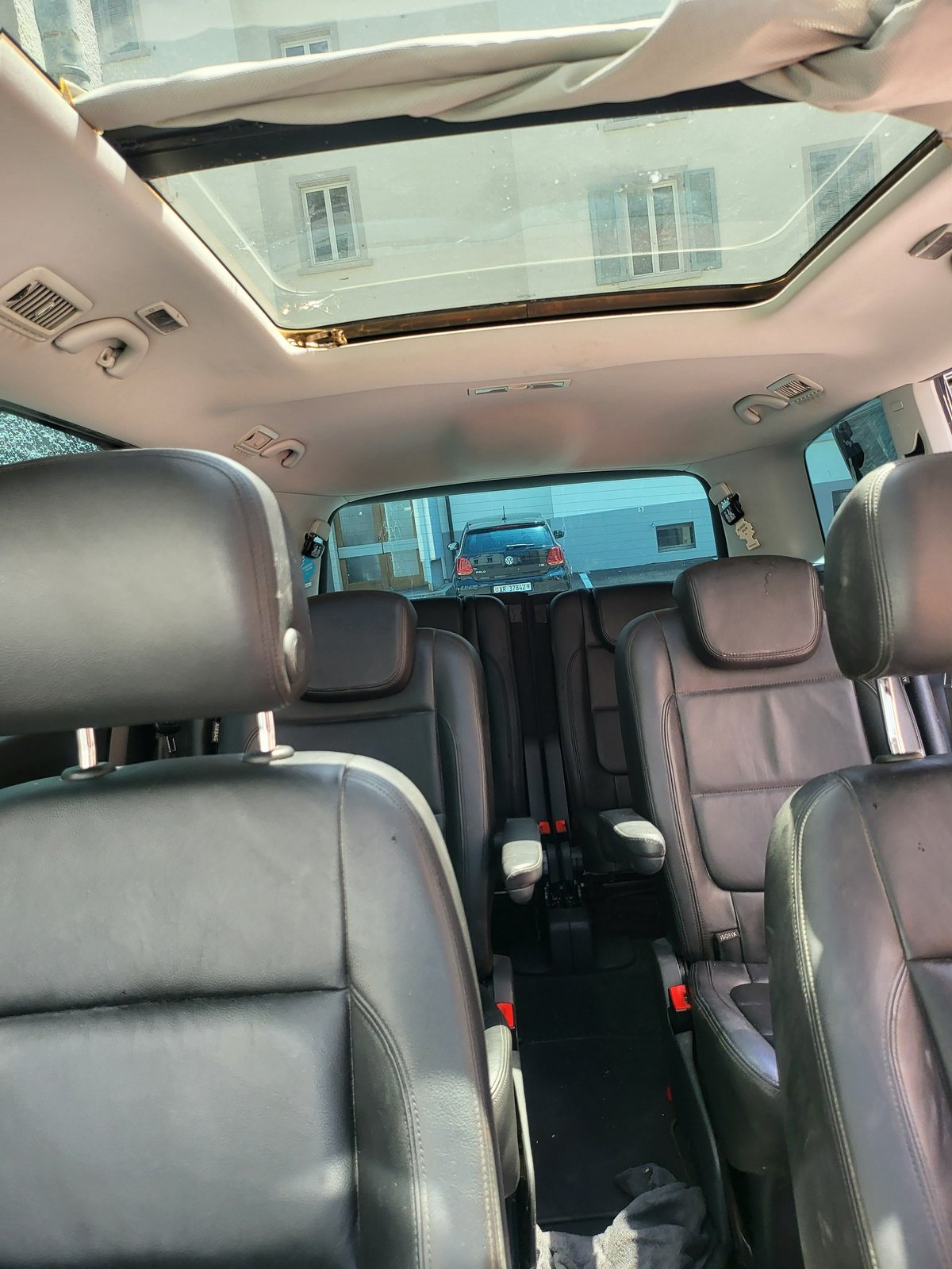 VW Sharan 2.0 TDI BlueMTA Design 4m, Diesel, Occasion / Gebraucht, Handschaltung - 3