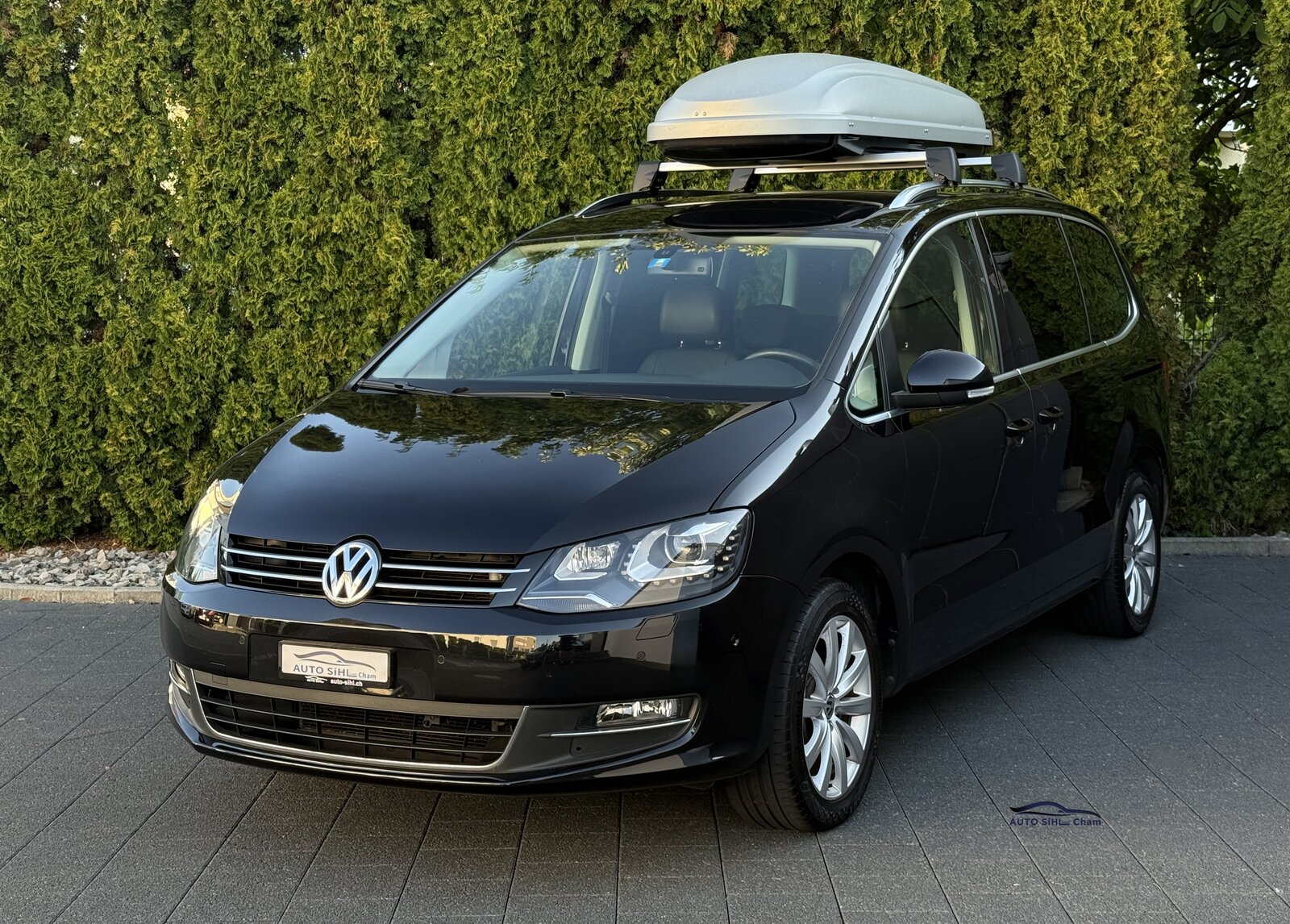 VW Sharan 2.0 TDI BlueMotion Technology Design DSG / 7Plätz