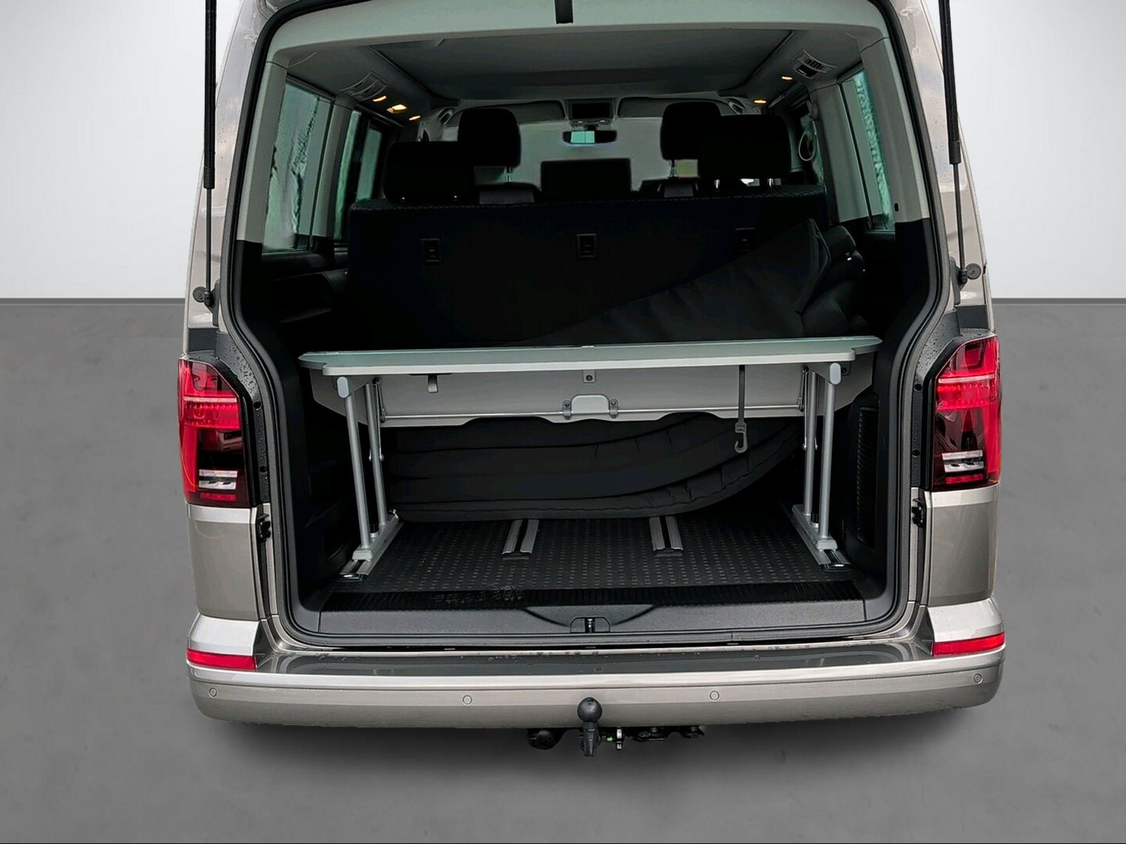 VW T6.1 2.0 TDI 150 Beach Liberty DSG, Diesel, Occasion / Gebraucht, Automatik - 4