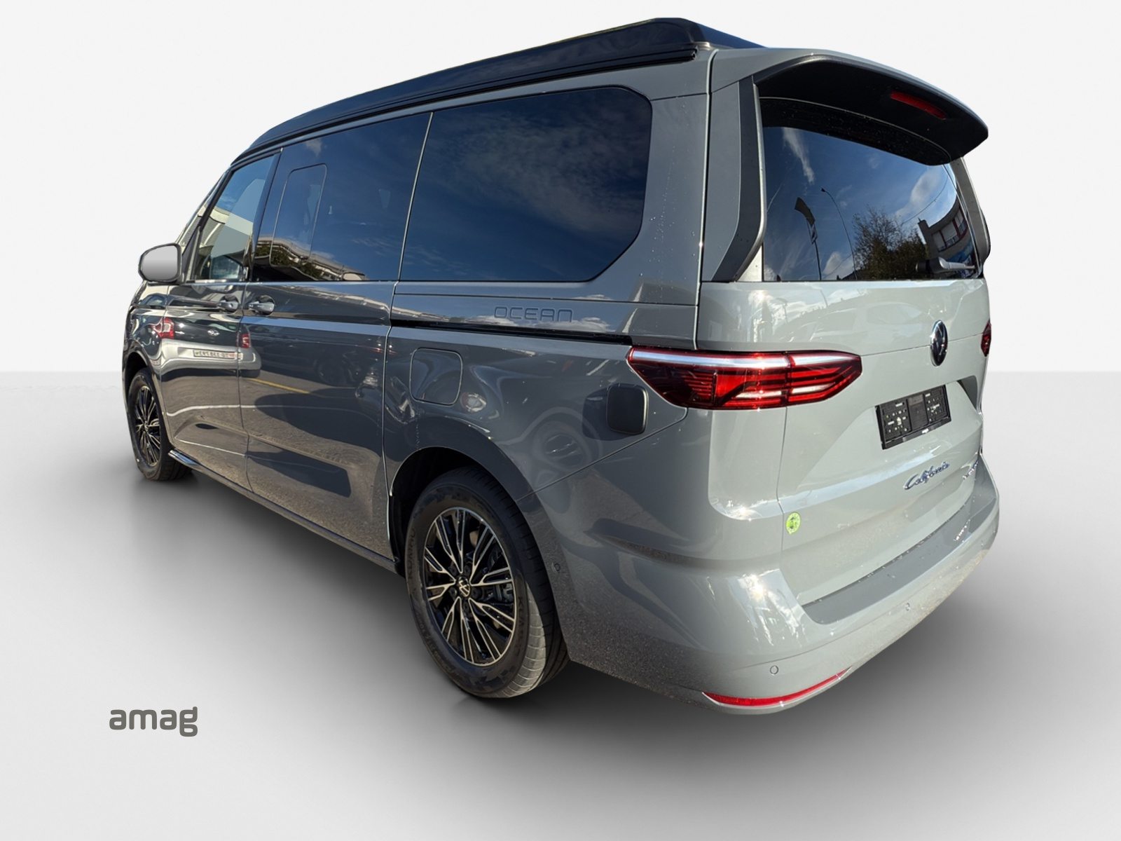 VW California Ocean Liberty, Full-Hybrid Petrol/Electric, New car, Automatic - 3