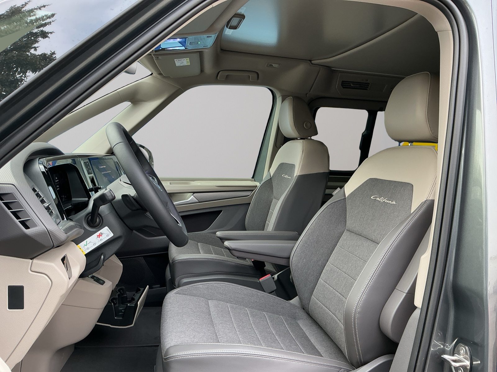 VW California Ocean Liberty, Diesel, Occasion / Gebraucht, Automatik - 5