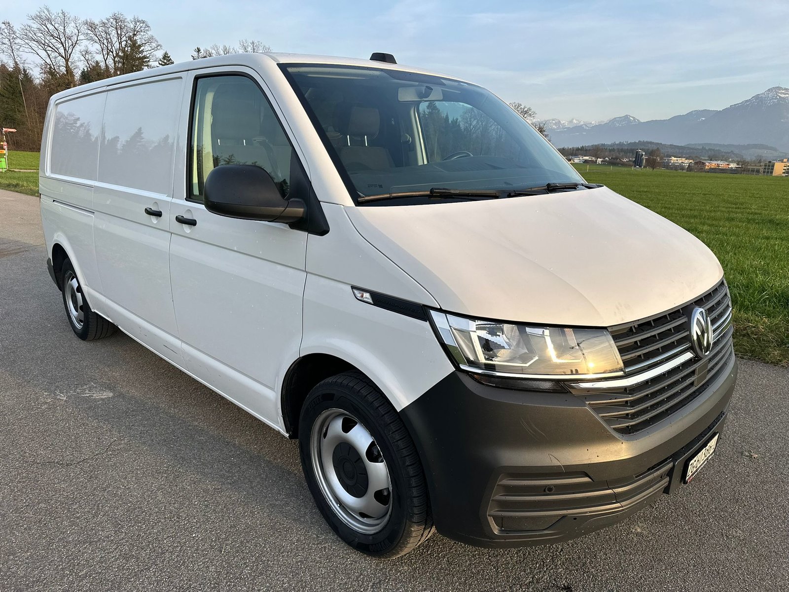 VW T6.1 2.0 TDI, Diesel, Occasion / Utilisé, Automatique - 4