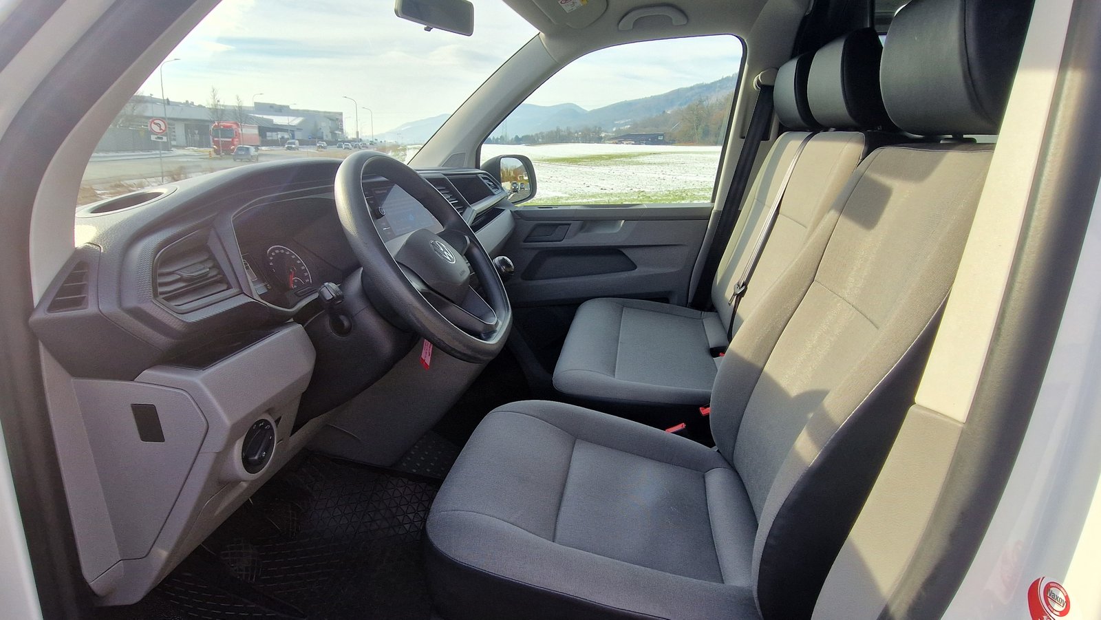 VW T6.1 2.0 TDI, Diesel, Occasion / Utilisé, Manuelle - 7