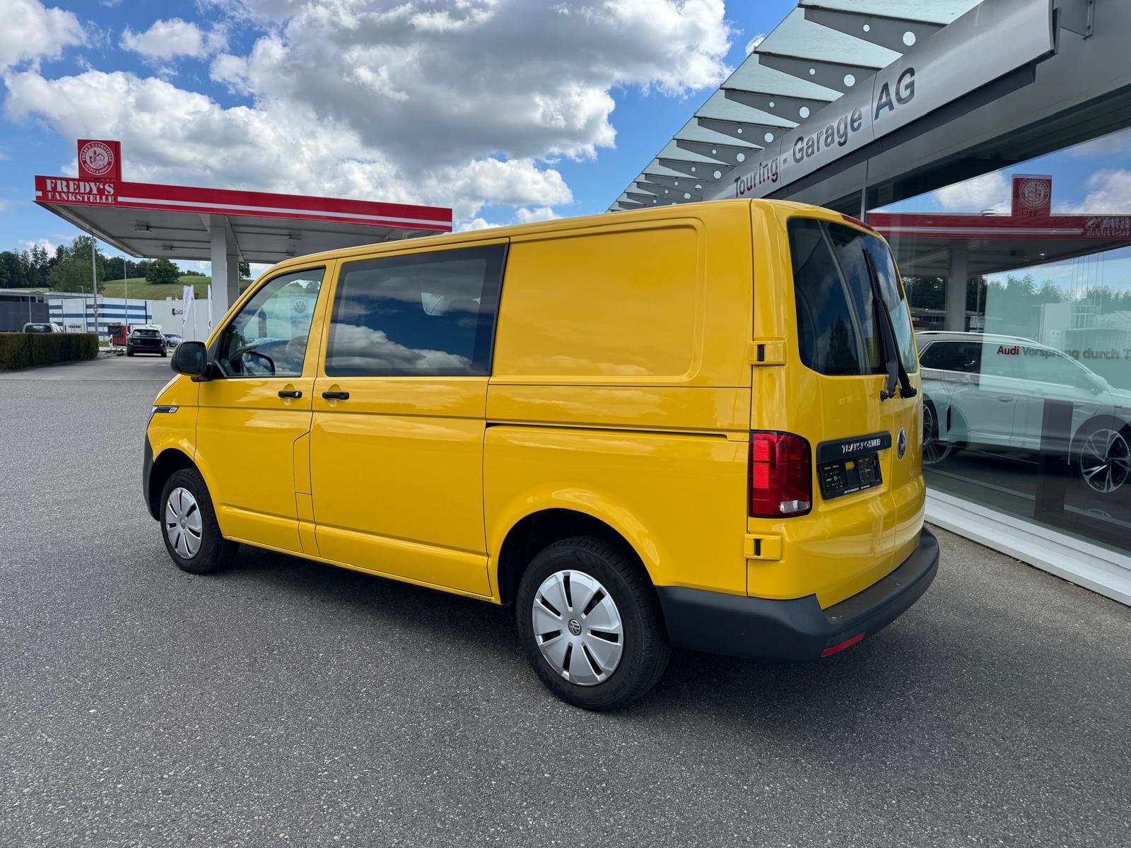 VW T6.1 2.0 TDI Kawa DSG mit 2-Schiebetüren + Klima, Diesel, Occasion / Utilisé, Automatique - 2