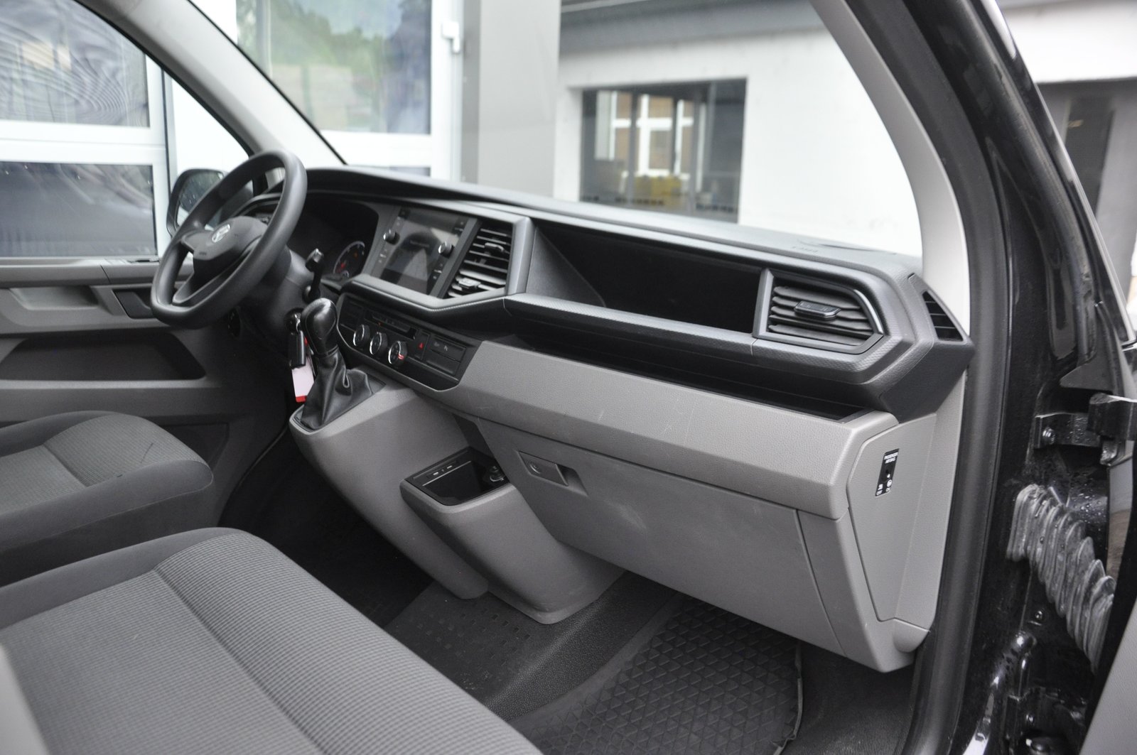 VW T6.1 2.0 TDI DSG, Diesel, Occasion / Utilisé, Automatique - 7