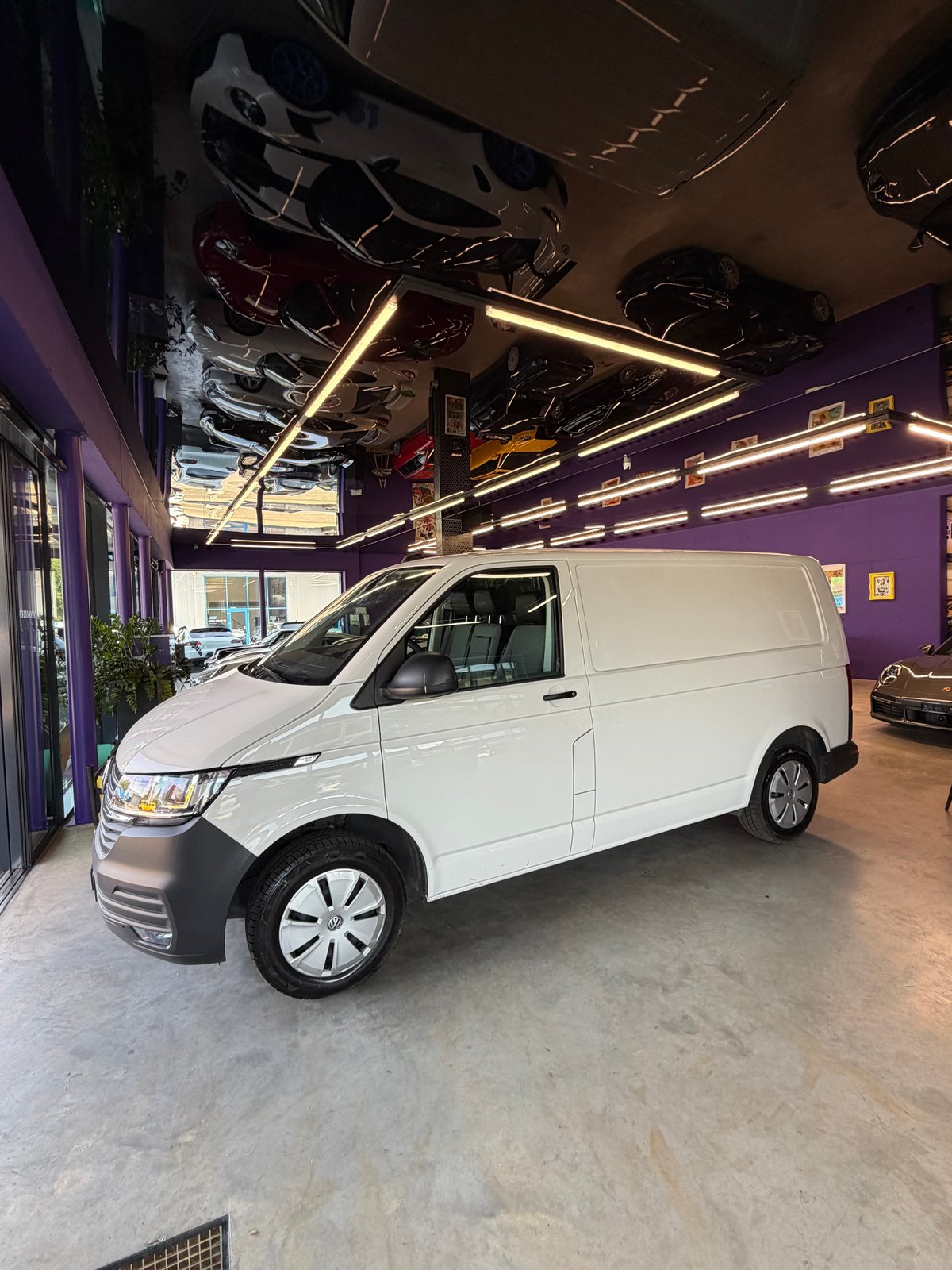 VW T6.1 2.0 TDI, Diesel, Second hand / Used, Manual - 5