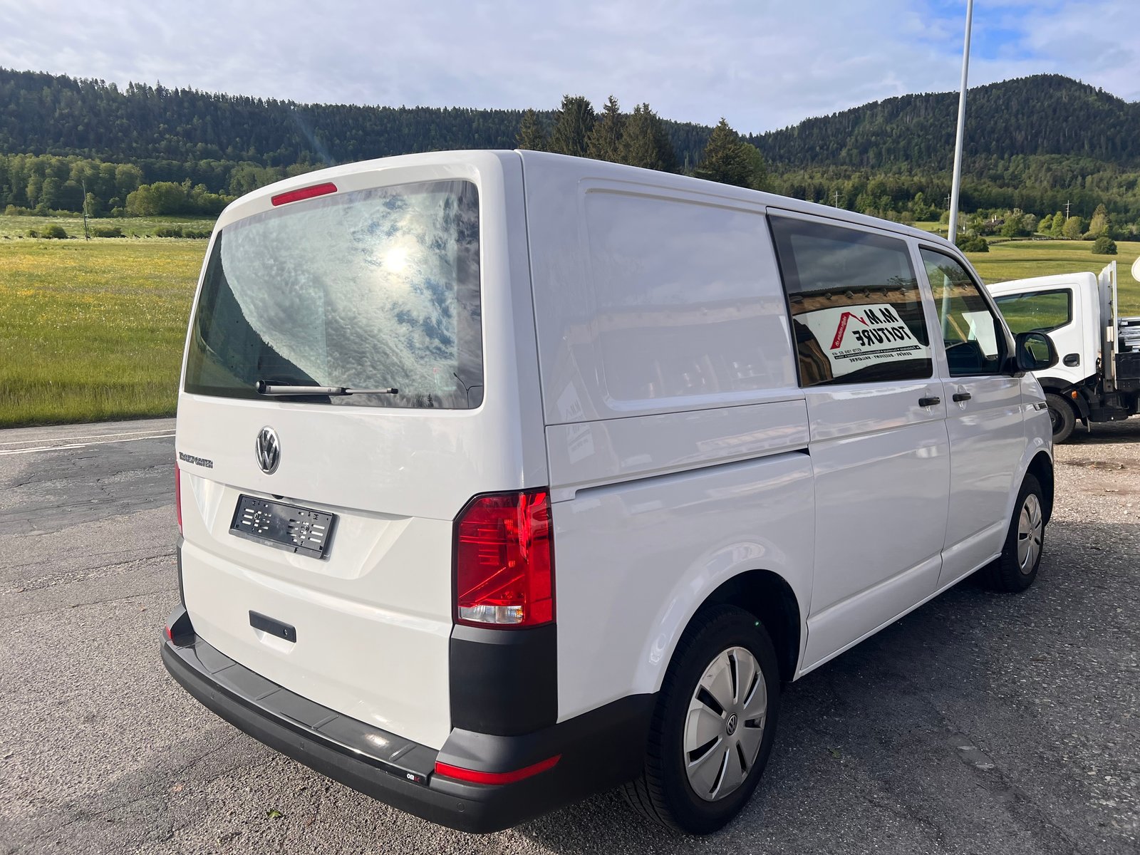 VW T6.1 2.0 TDI, Diesel, Second hand / Used, Manual - 3