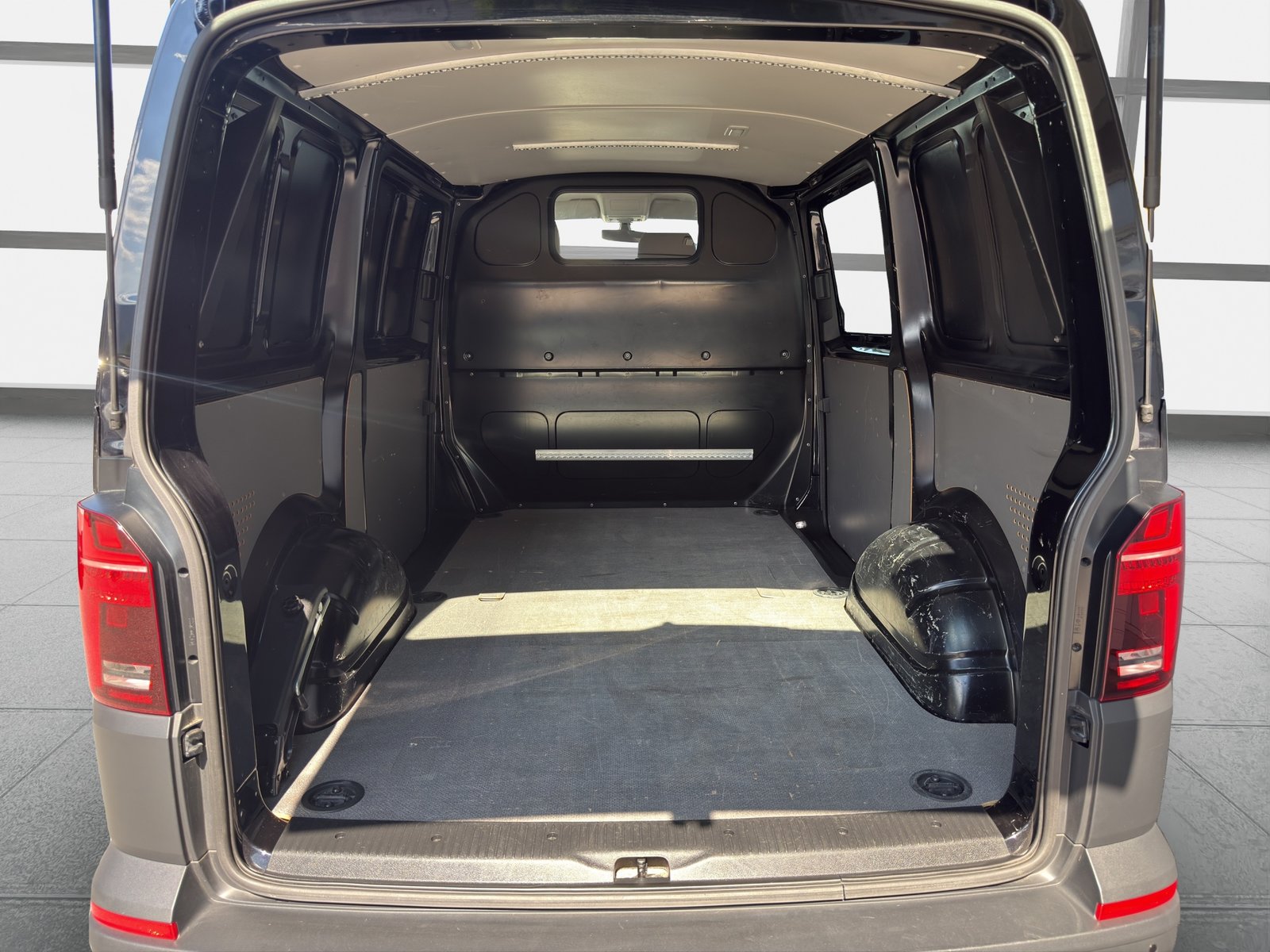 VW T6.1 2.0 TDI 4Motion DSG, Diesel, Occasion / Gebraucht, Automatik - 7