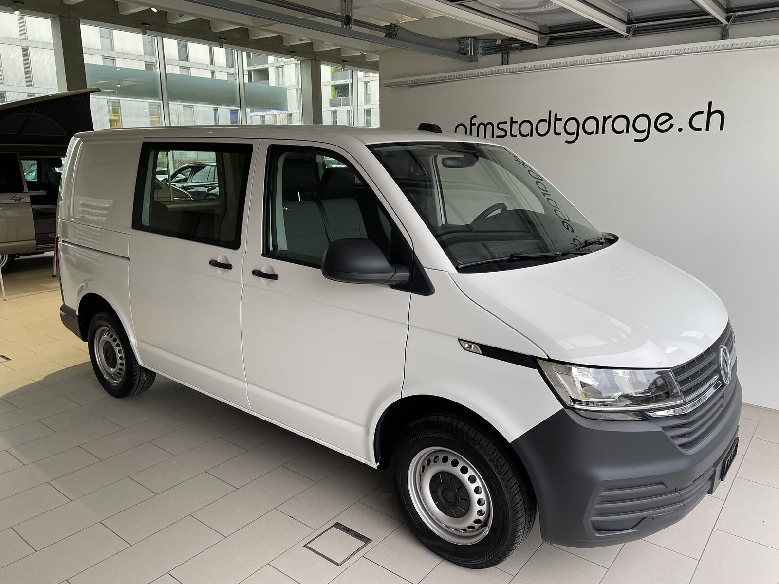 VW Transporter 6.1 Kombi RS 3000 mm