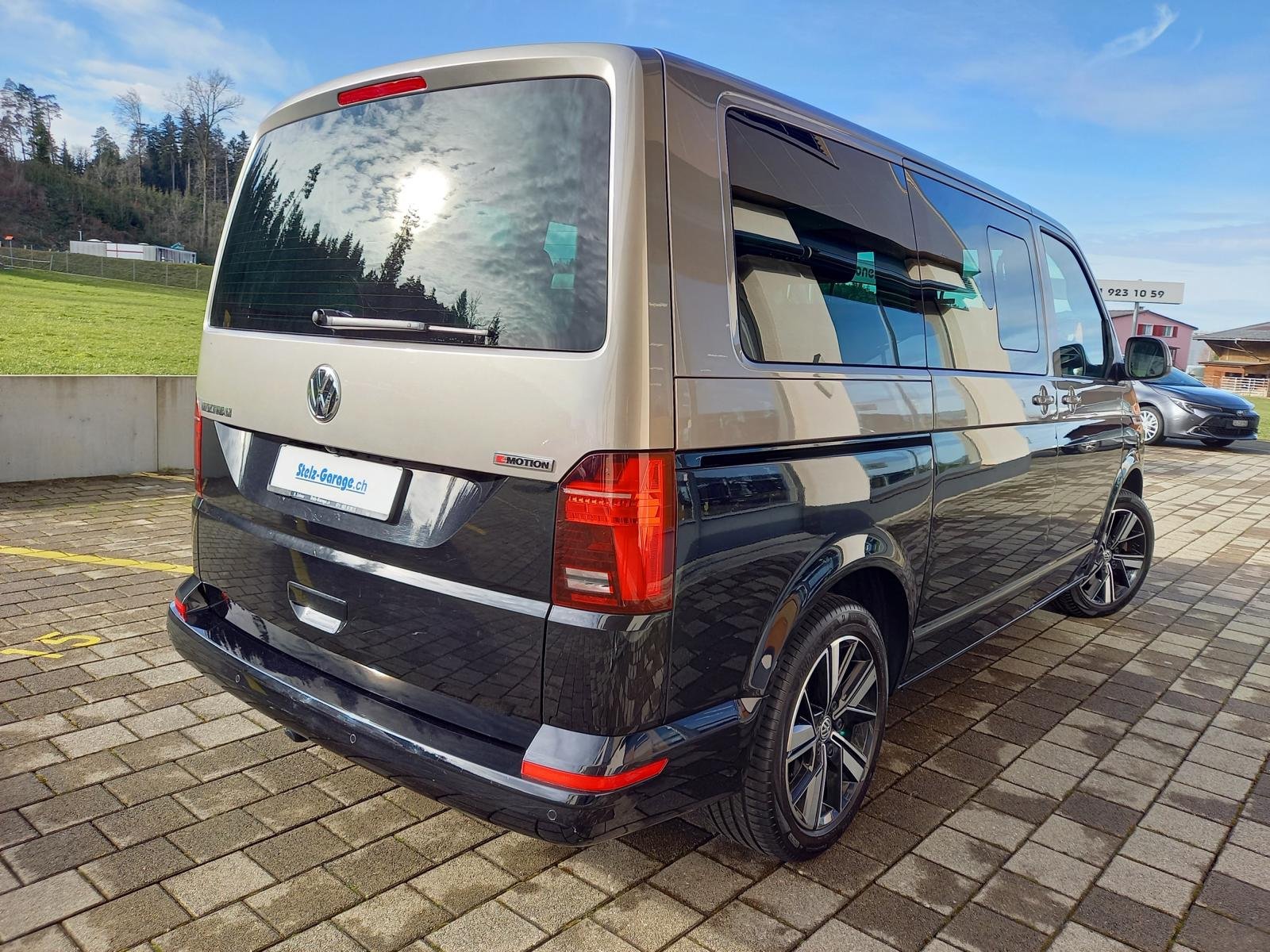 VW T6.1 Multivan 2.0 TDI 199 Comfortline DSG 4m, Diesel, Second hand / Used, Automatic - 2