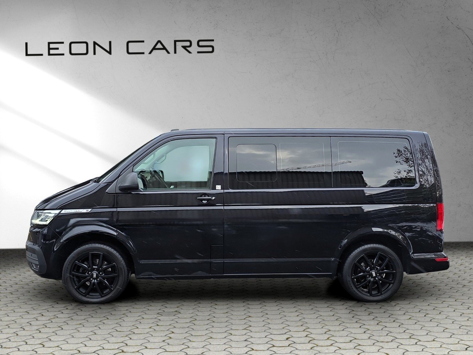 VW T6.1 Multivan 2.0 TDI Trendline Liberty DSG 7-Sitzer AHK, Diesel, Second hand / Used, Automatic - 6