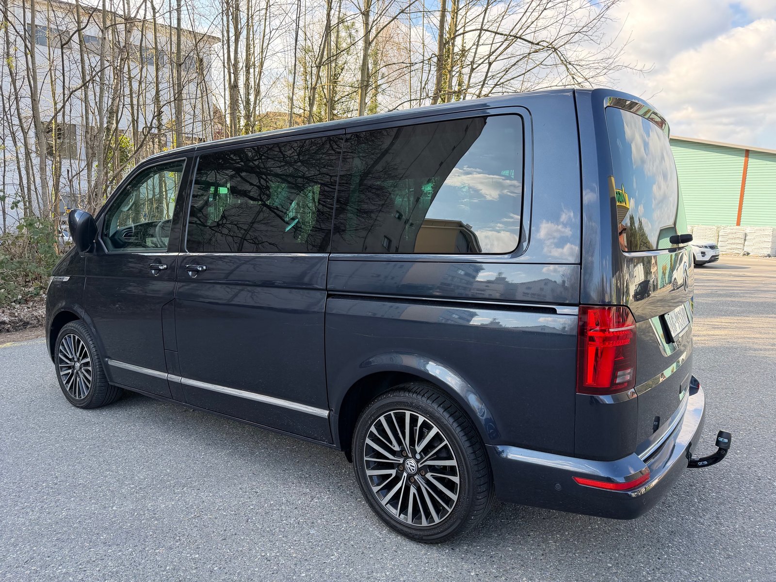 VW T6.1 Multivan 2.0 Bi-TDI Generation Six 4Motion DSG, Diesel, Occasion / Gebraucht, Automatik - 3