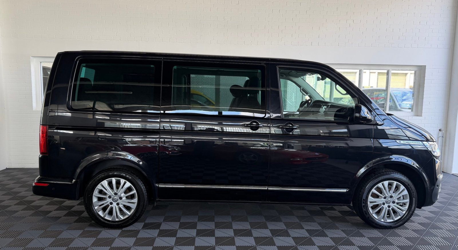 VW T6.1 Multivan 2.0 204 PS Bi-TDI Highline Liberty DSG, Diesel, Occasion / Utilisé, Automatique - 2