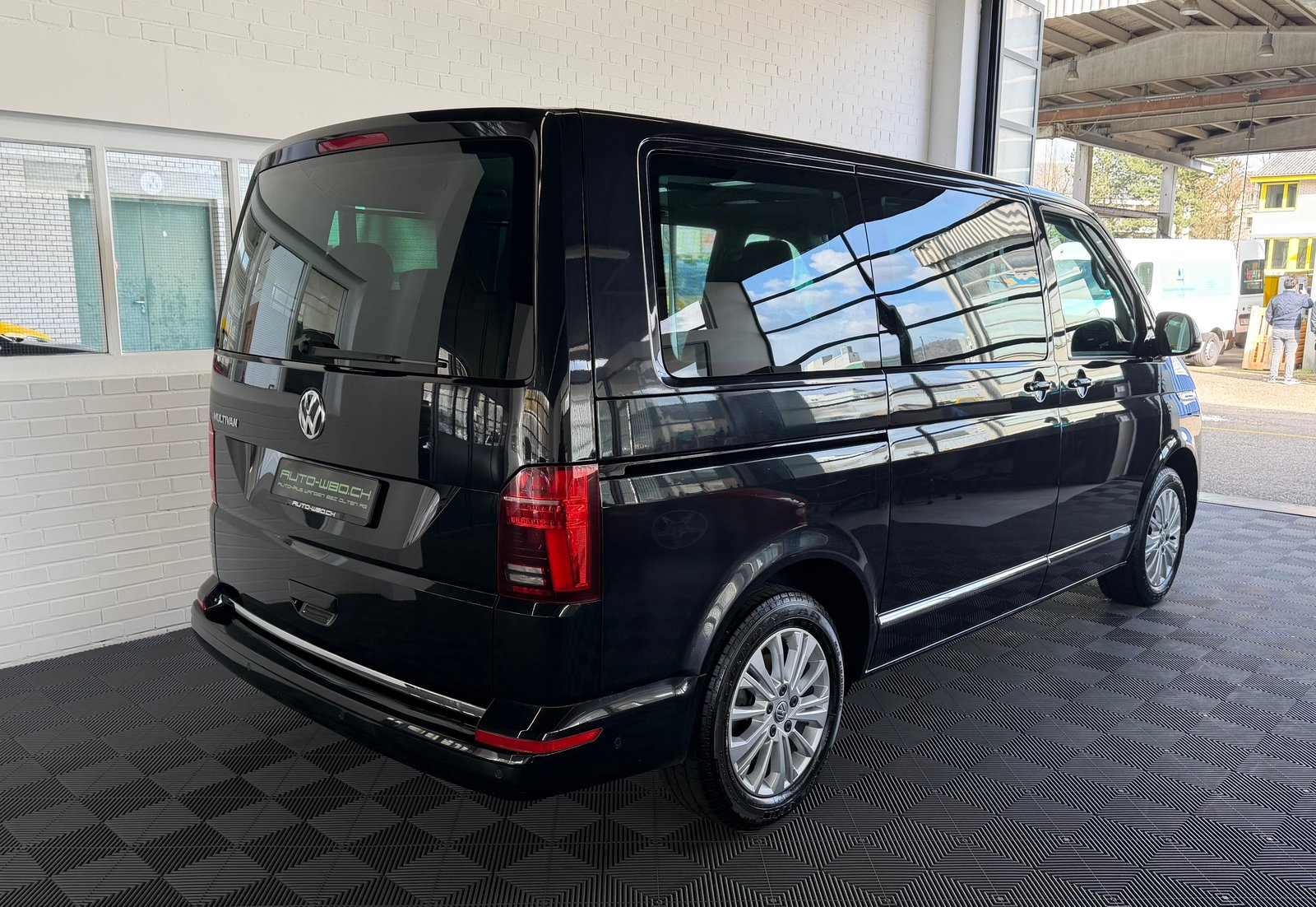 VW T6.1 Multivan 2.0 204 PS Bi-TDI Highline Liberty DSG, Diesel, Occasion / Utilisé, Automatique - 3