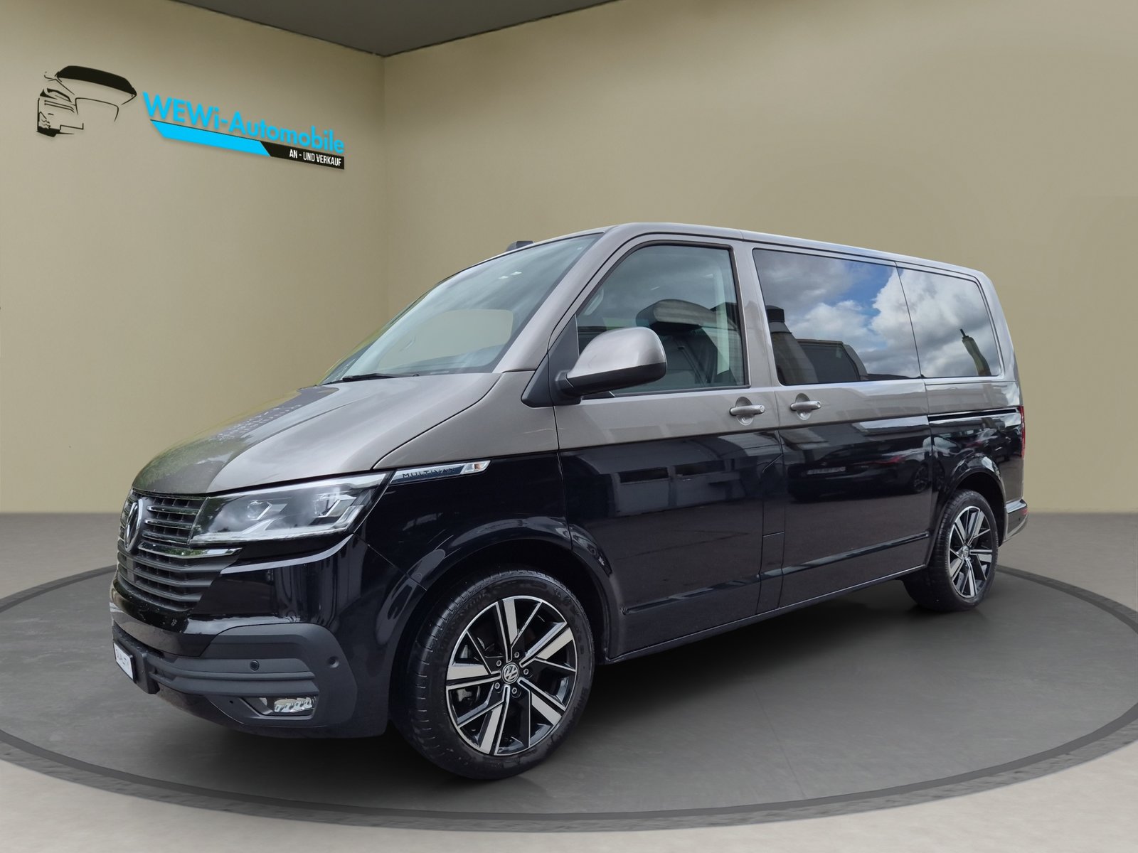 VW T6.1 Multivan 2.0 Bi-TDI Comfortline 4Motion DSG, Diesel, Second hand / Used, Automatic - 3