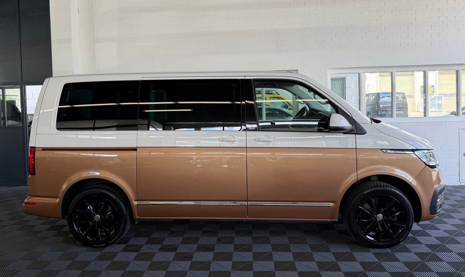 VW T6.1 Multivan 2.0 Bi-TDI 199 PS Liberty HIGHLINE GENERATI, Diesel, Occasion / Utilisé, Automatique - 2