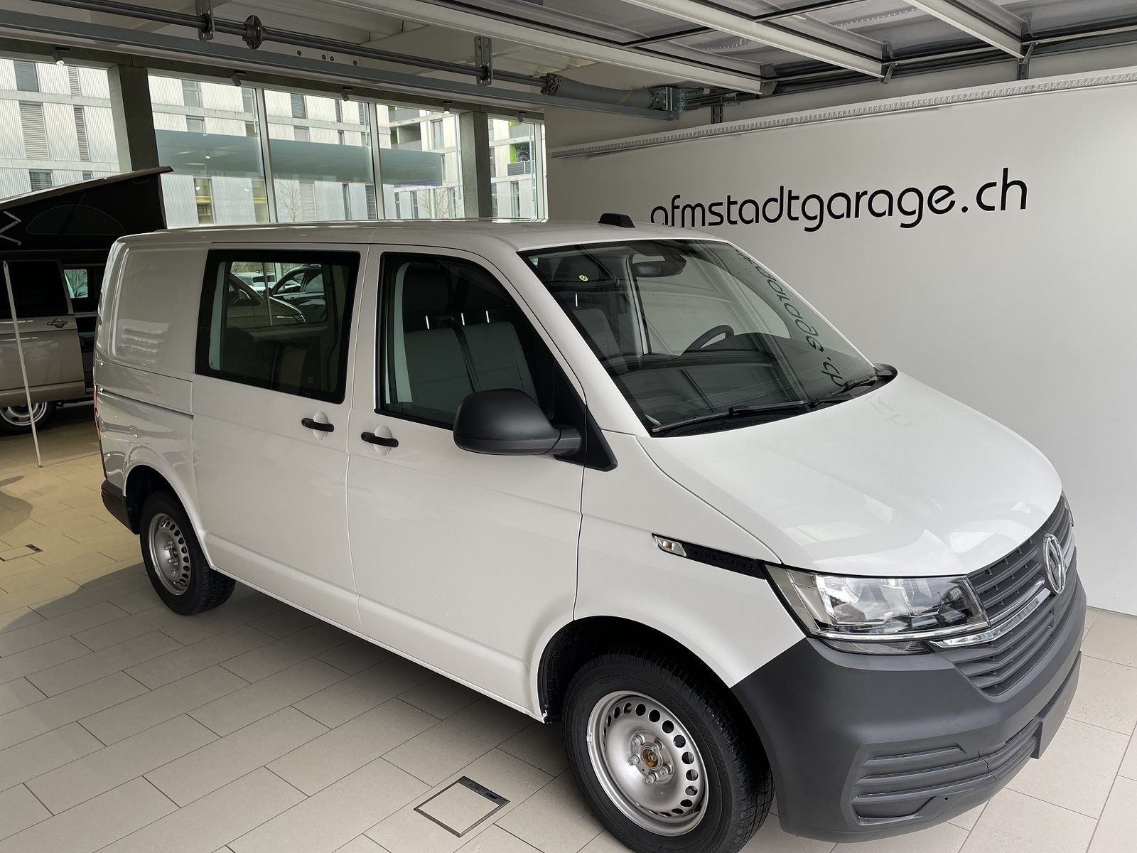 VW Transporter 6.1 Kombi RS 3000 mm