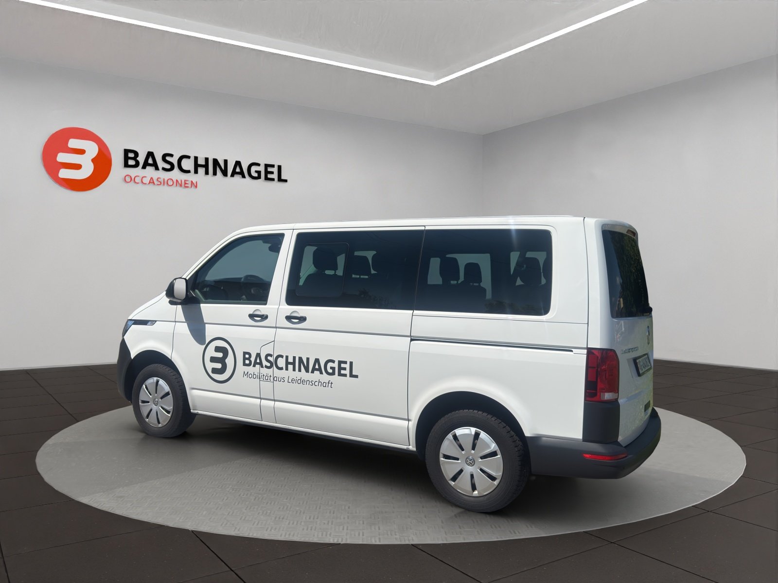 VW T6.1 2.0 TDI DSG, Diesel, Second hand / Used, Automatic - 3