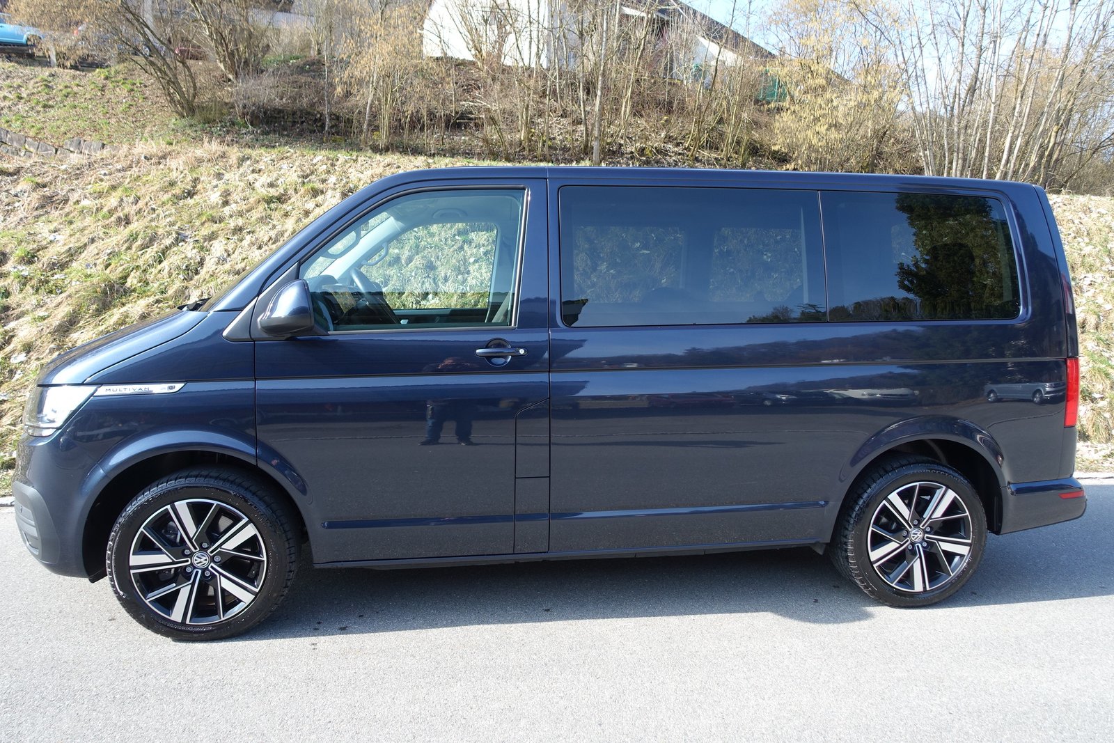 VW T6.1 Multivan 2.0 Bi-TDI Family 4Motion DSG, Diesel, Second hand / Used, Automatic - 5