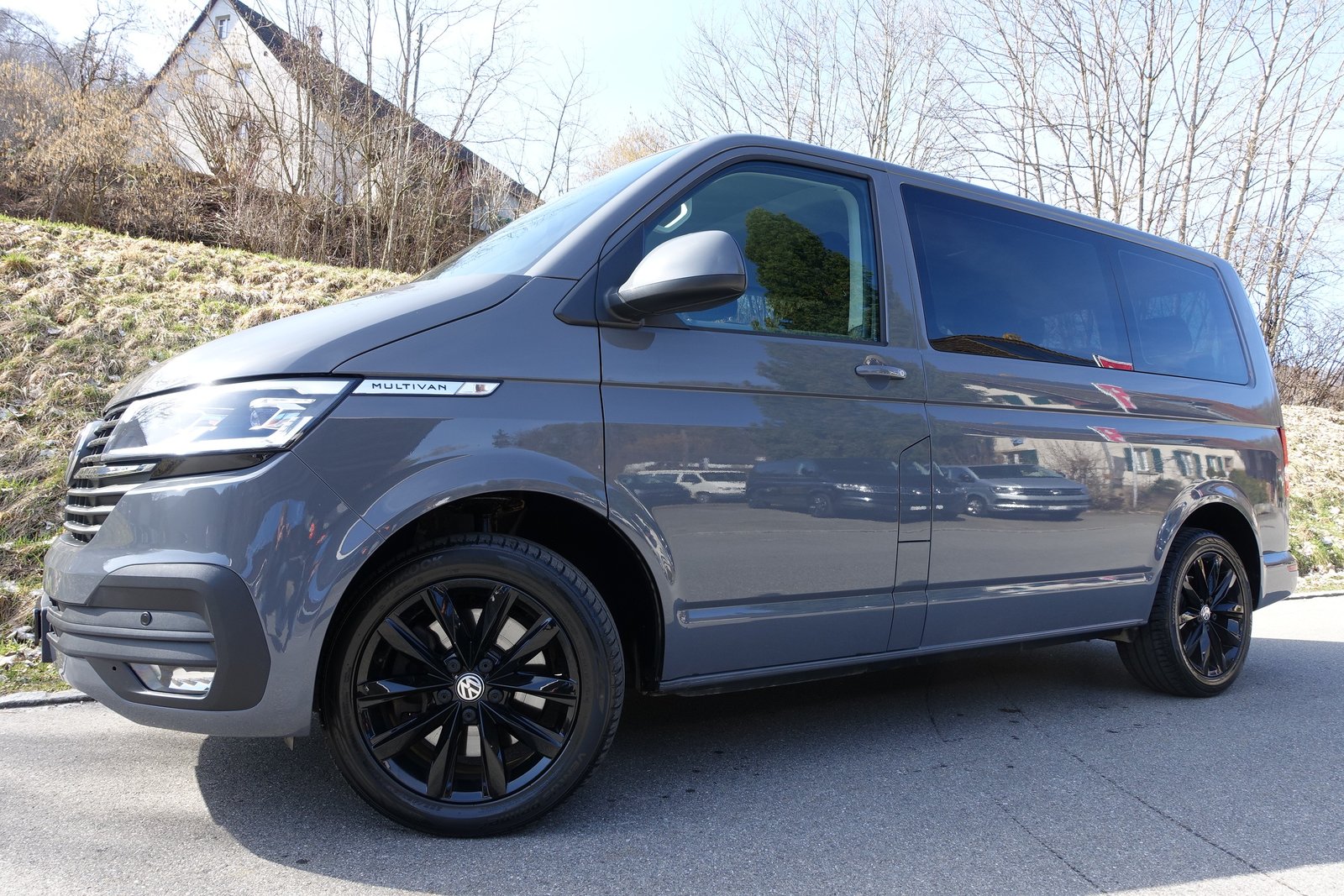 VW T6.1 Multivan 2.0 Bi-TDI Liberty Edition 4Motion DSG