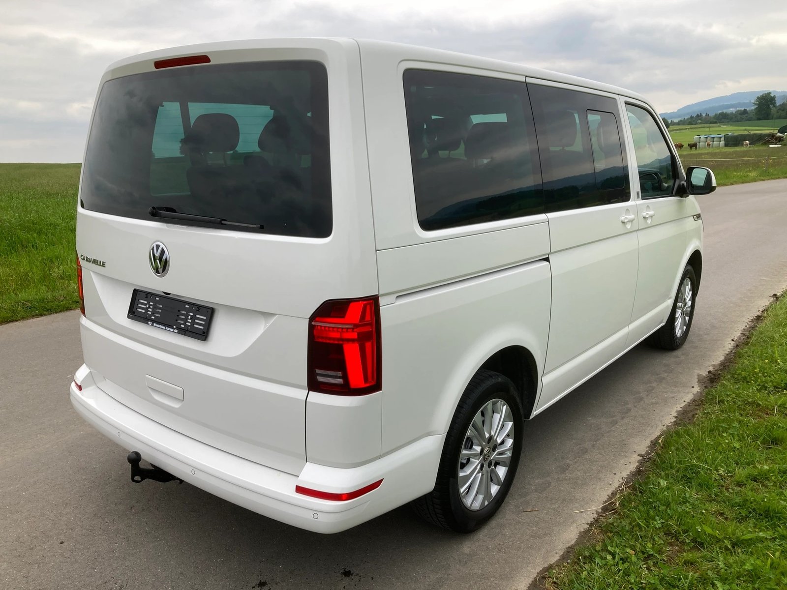 VW T6.1 2.0 TDI DSG 8 Sitzer mit Anhängerkupplung, Diesel, Occasioni / Usate, Automatico - 3