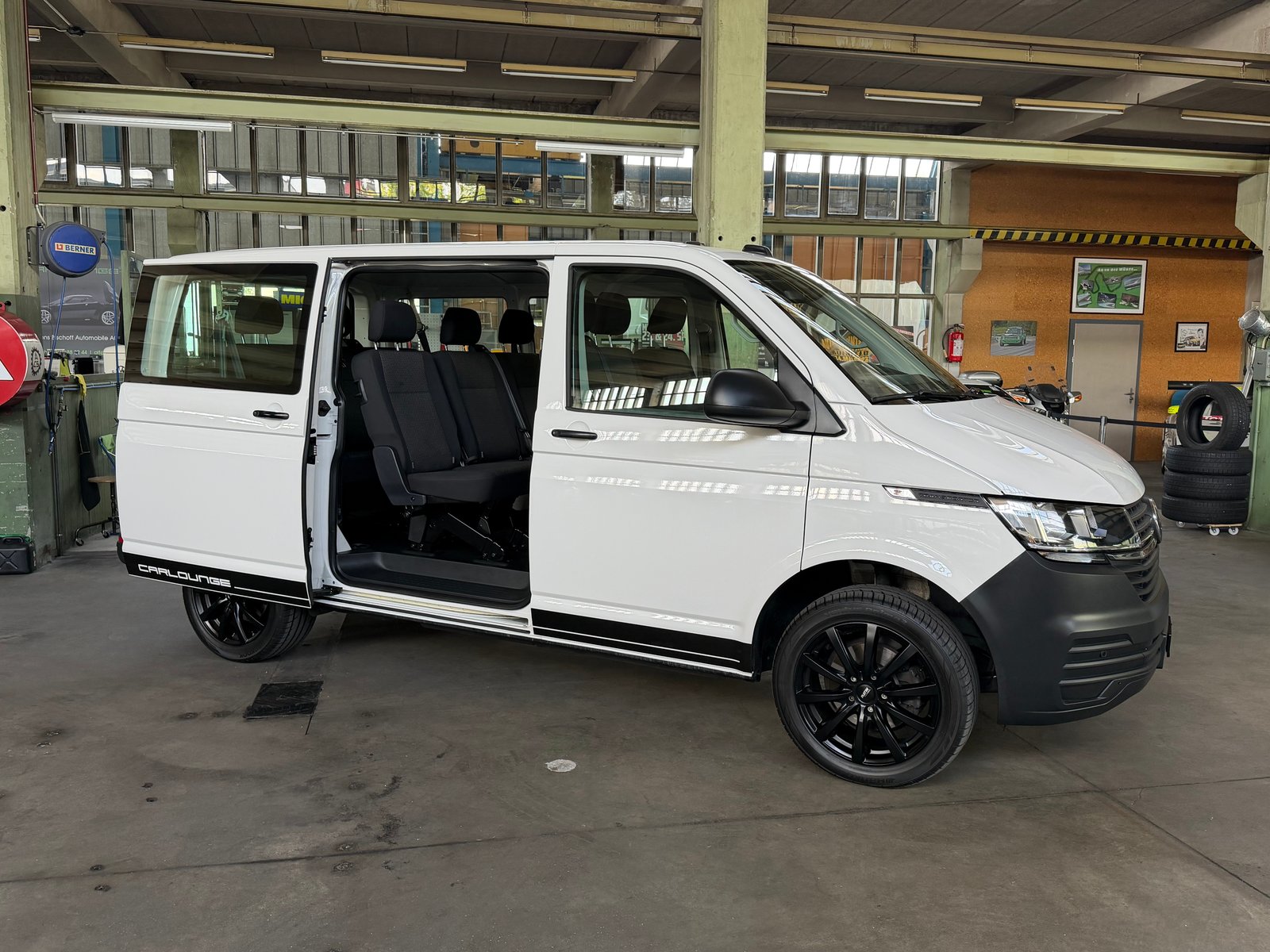 VW T6.1 2.0 TDI DSG Bus 9-Plätzer, Diesel, Occasioni / Usate, Automatico - 7