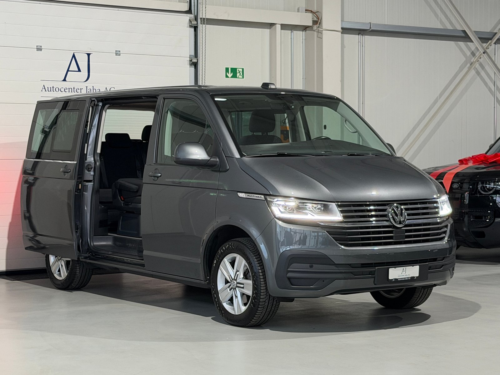 VW T6.1 Multivan 2.0 TDI Family DSG (CH) AHK 2.5T - 7 Platz, Diesel, Occasion / Utilisé, Automatique - 5
